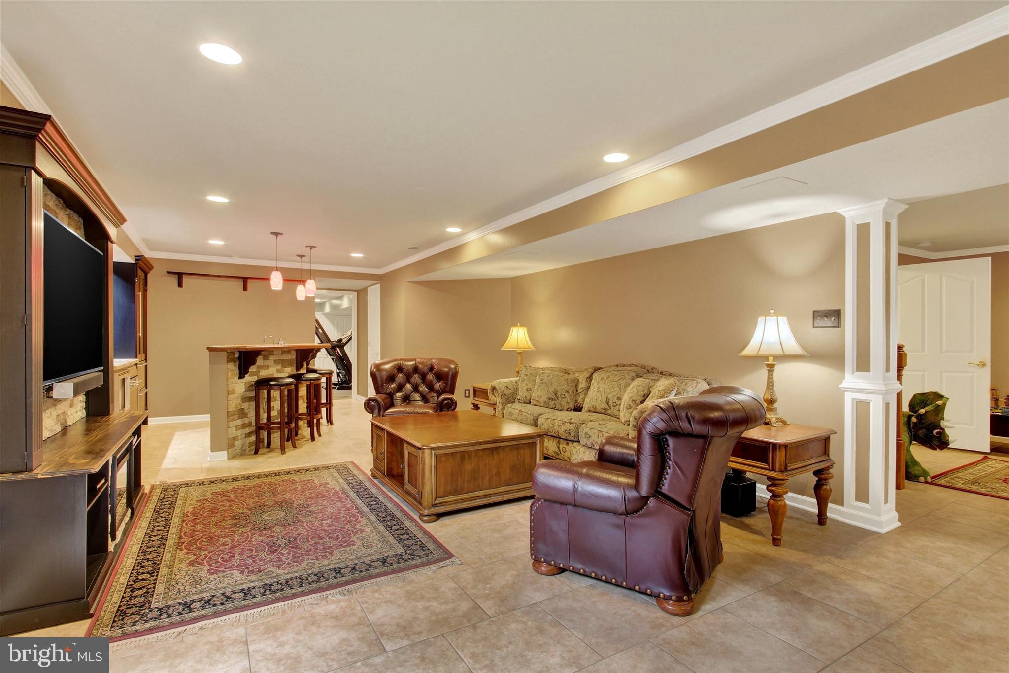 WINDSOR TWP - Residential
