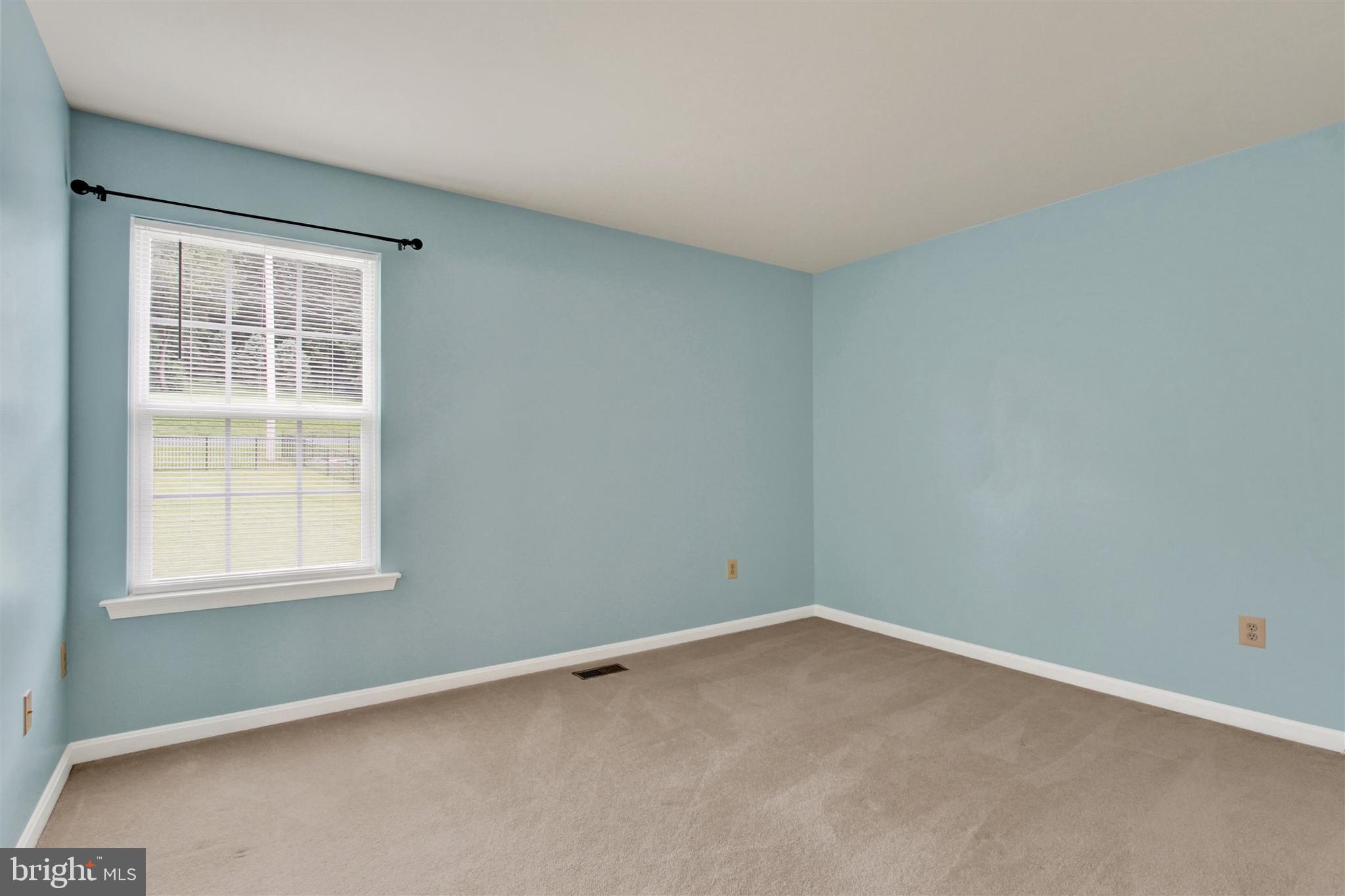 WINDSOR TWP - Residential