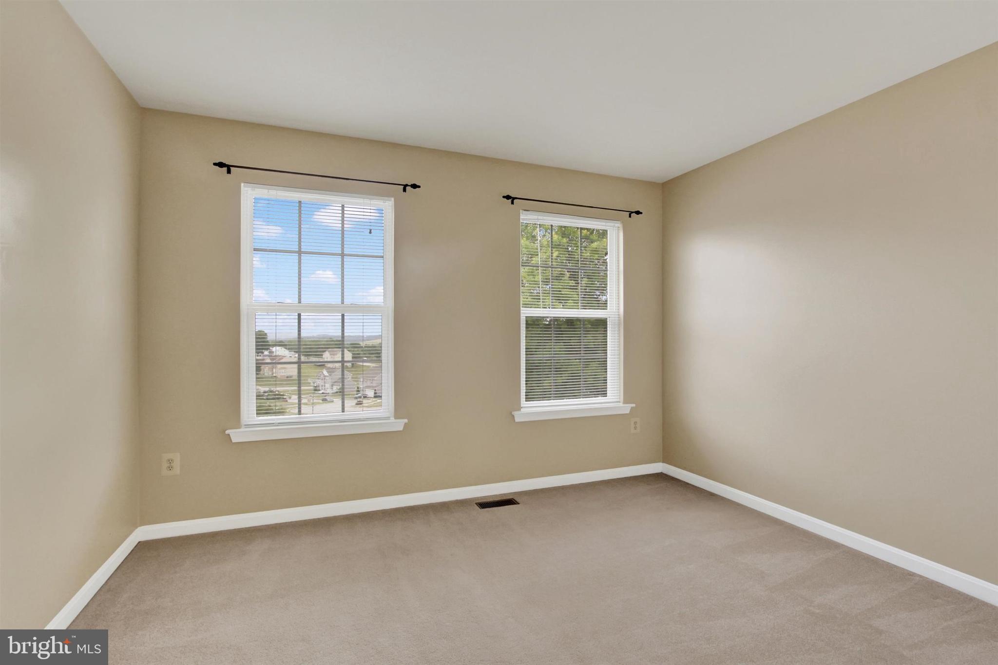 WINDSOR TWP - Residential