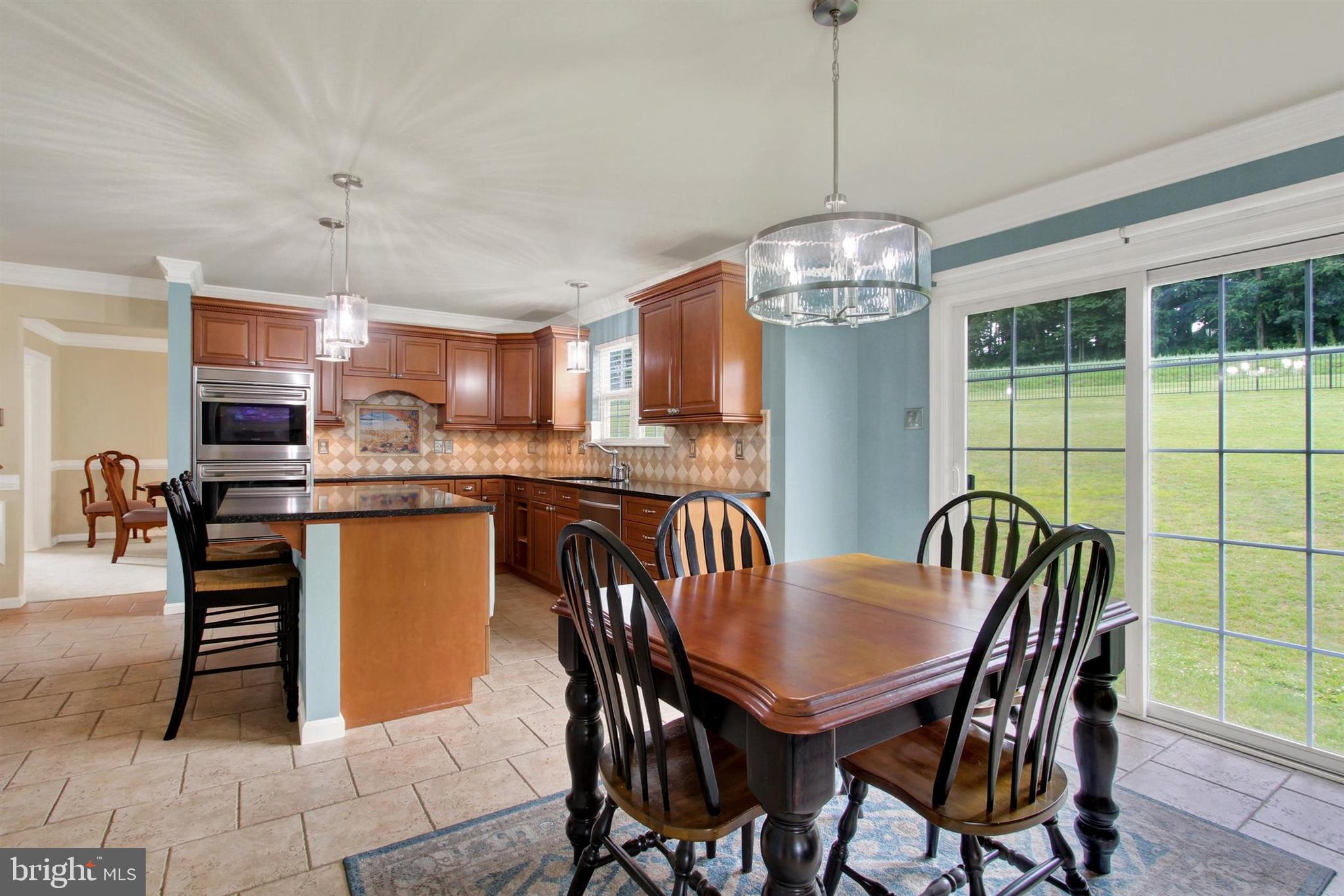 WINDSOR TWP - Residential
