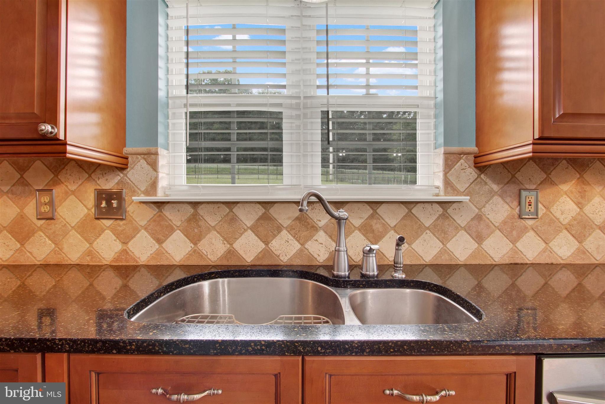 WINDSOR TWP - Residential