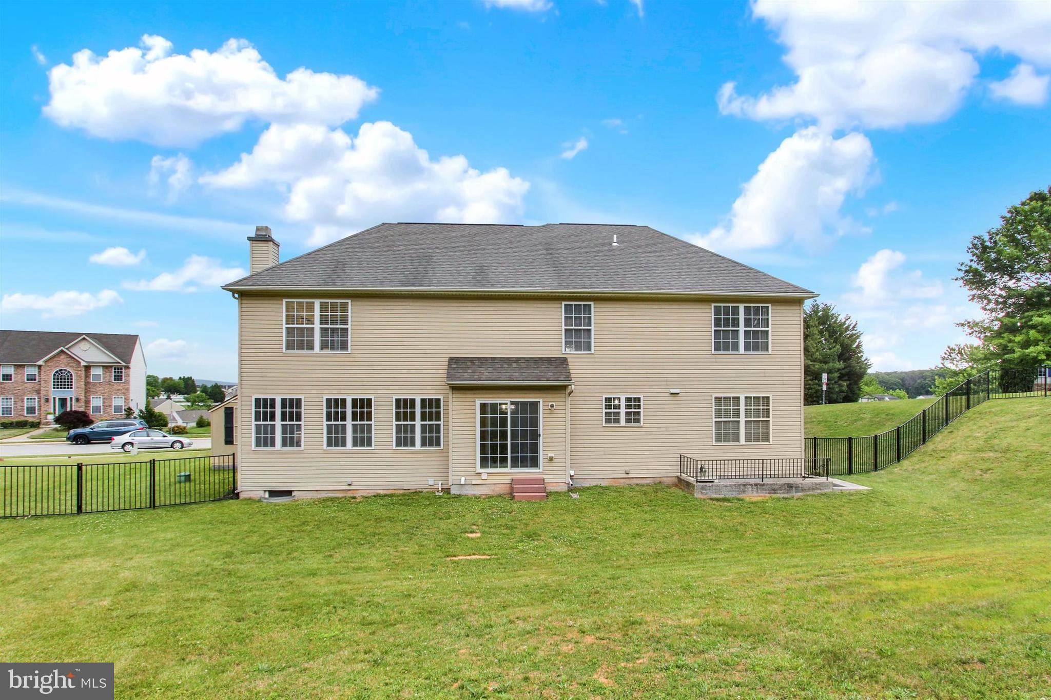 WINDSOR TWP - Residential