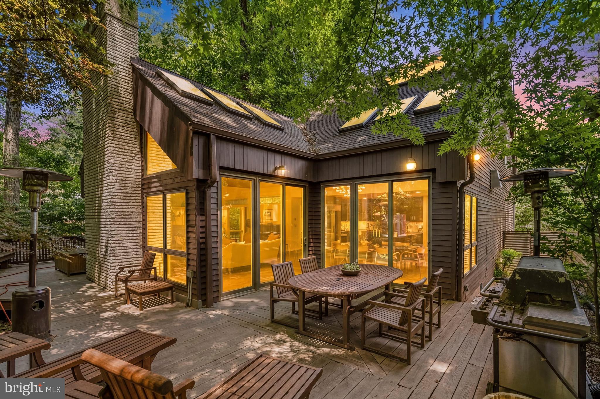 GLEN ECHO HEIGHTS - Residential