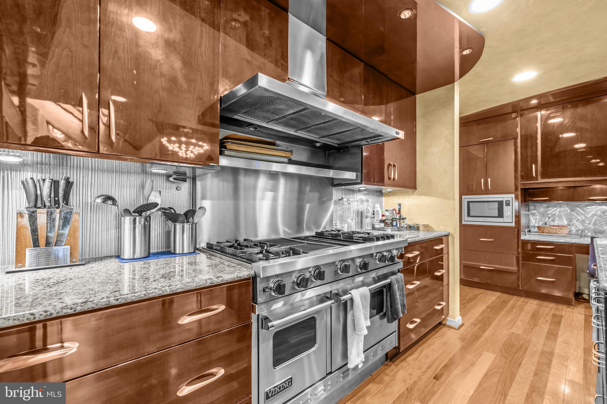 GLEN ECHO HEIGHTS - Residential