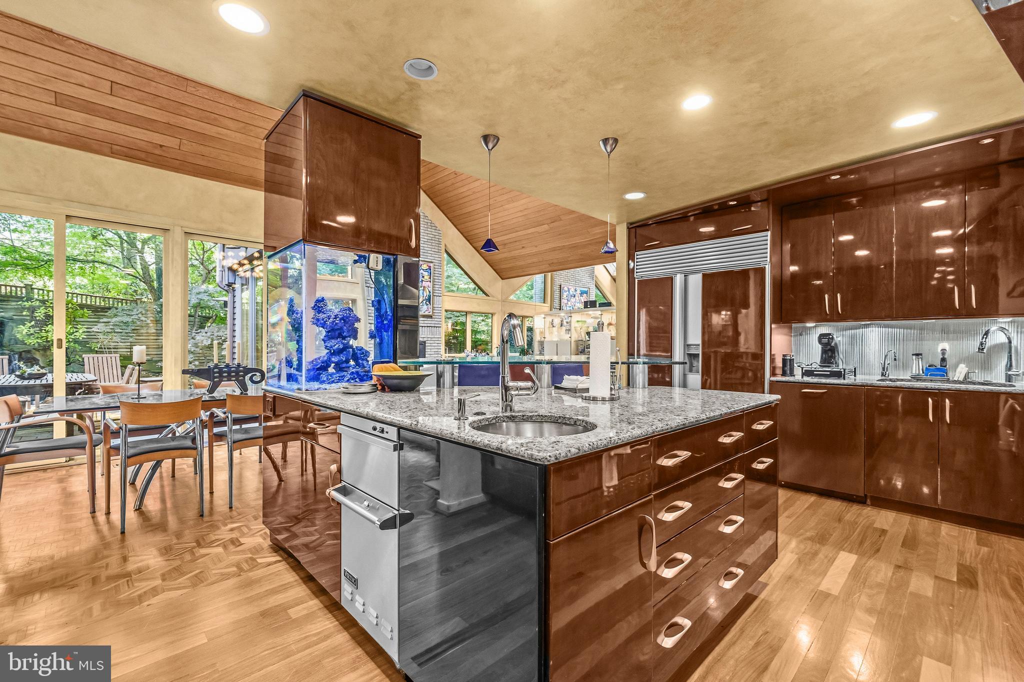 GLEN ECHO HEIGHTS - Residential
