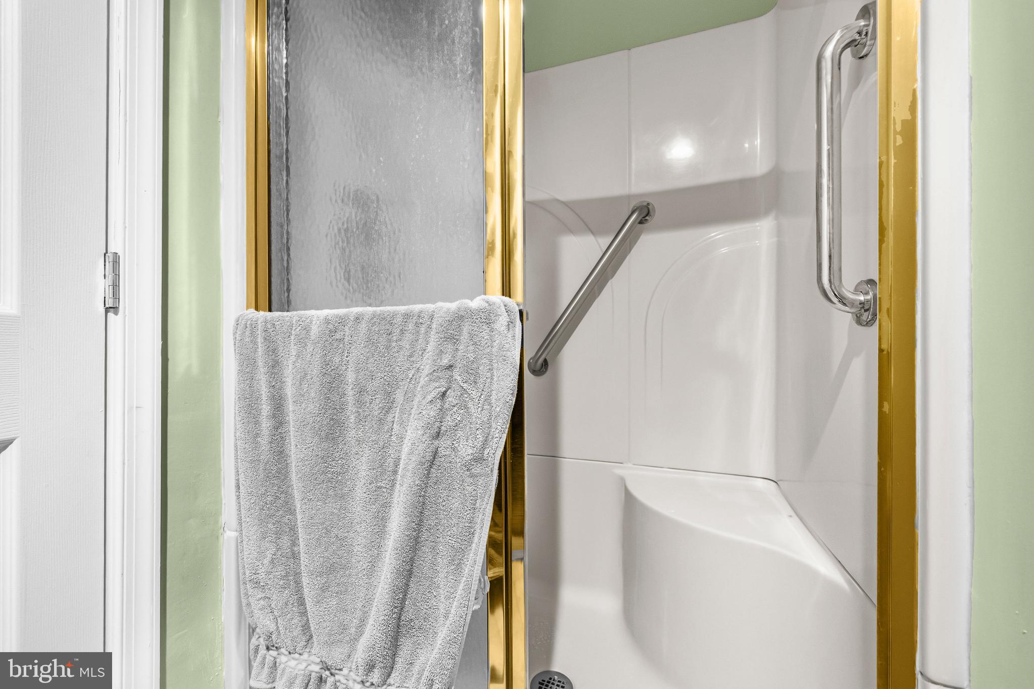 GLEN ECHO HEIGHTS - Residential