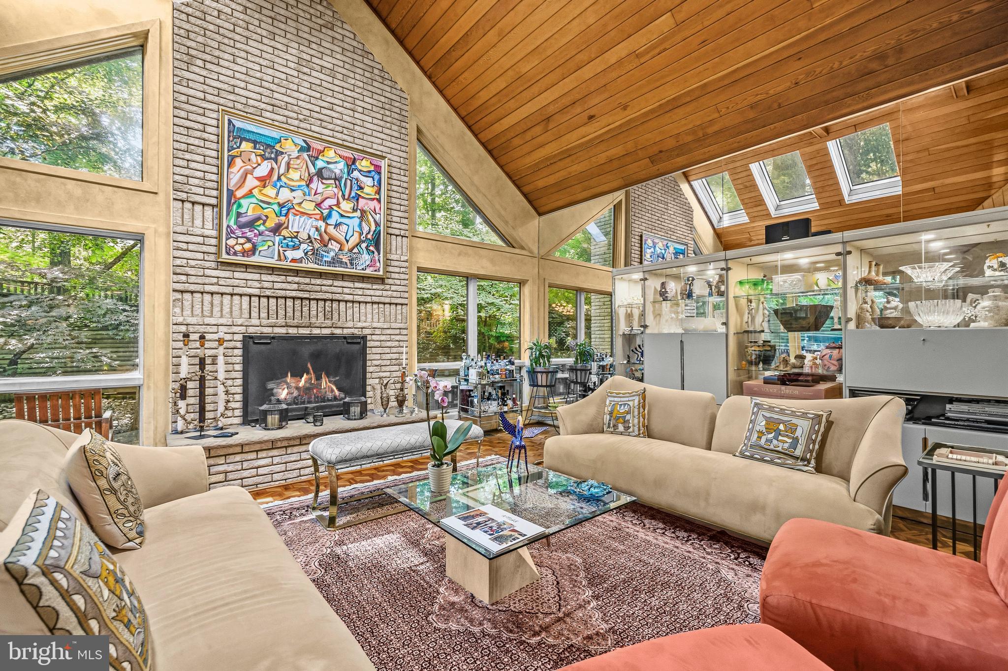 GLEN ECHO HEIGHTS - Residential