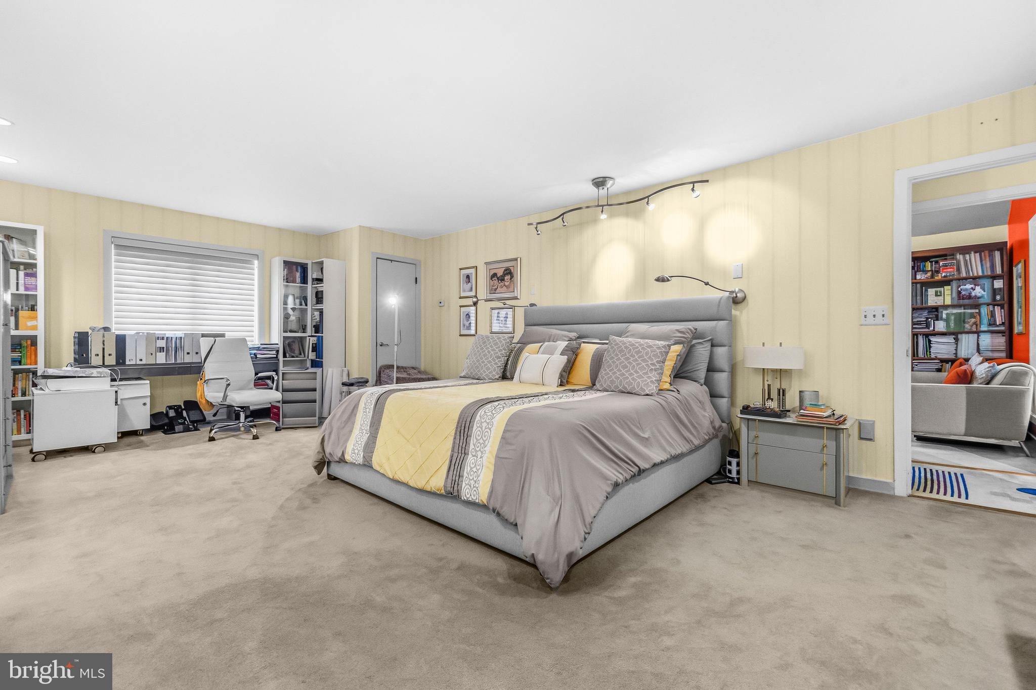 GLEN ECHO HEIGHTS - Residential