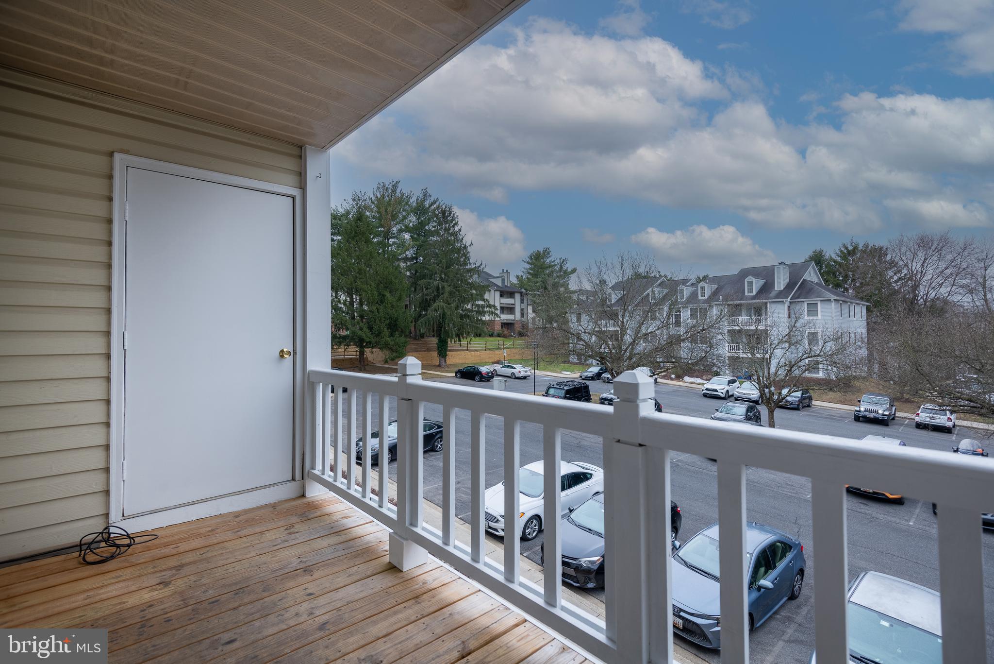 WATERS EDGE AT NORTH LAKE - Residential