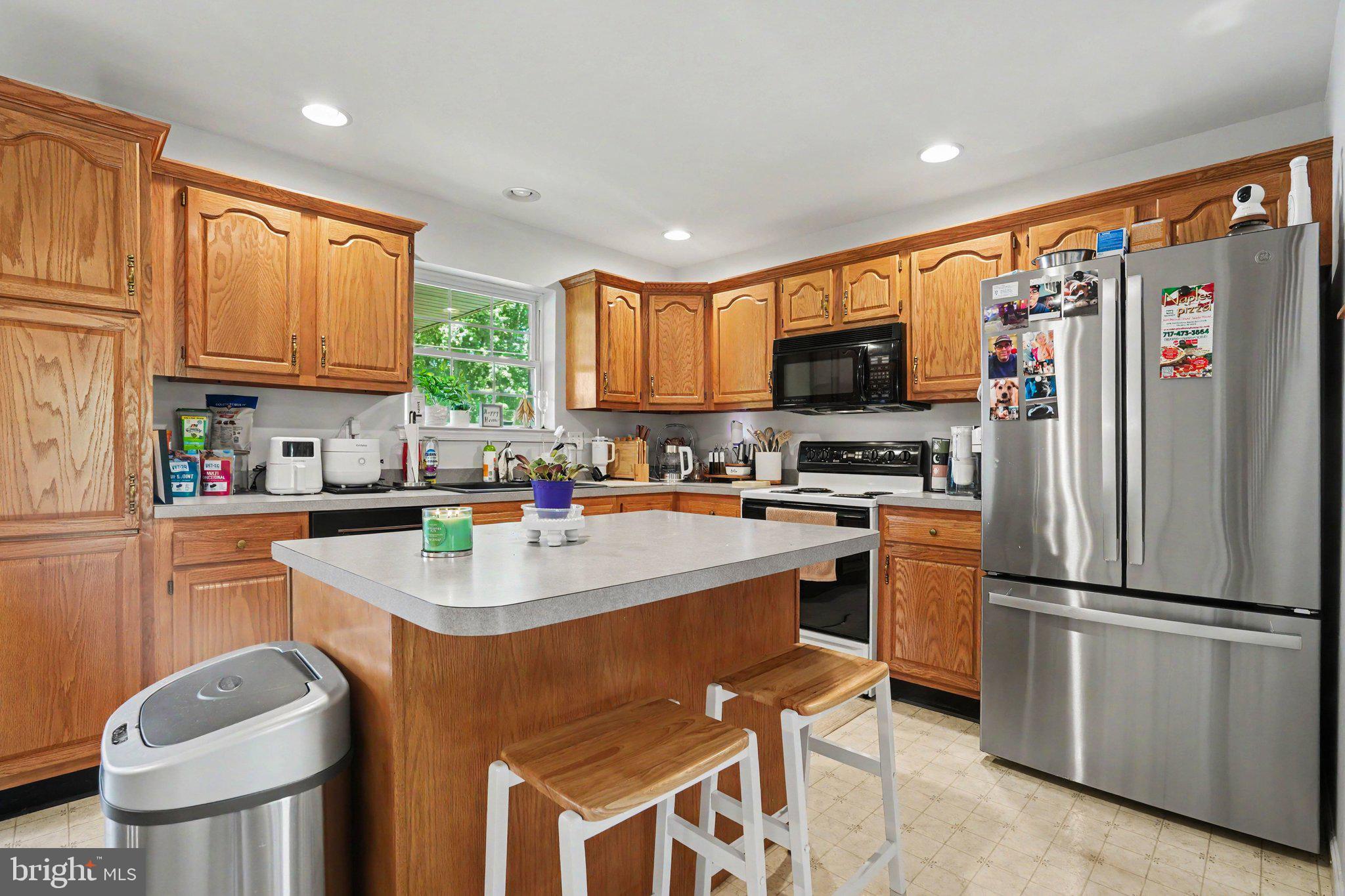 WOODSIDE - Residential