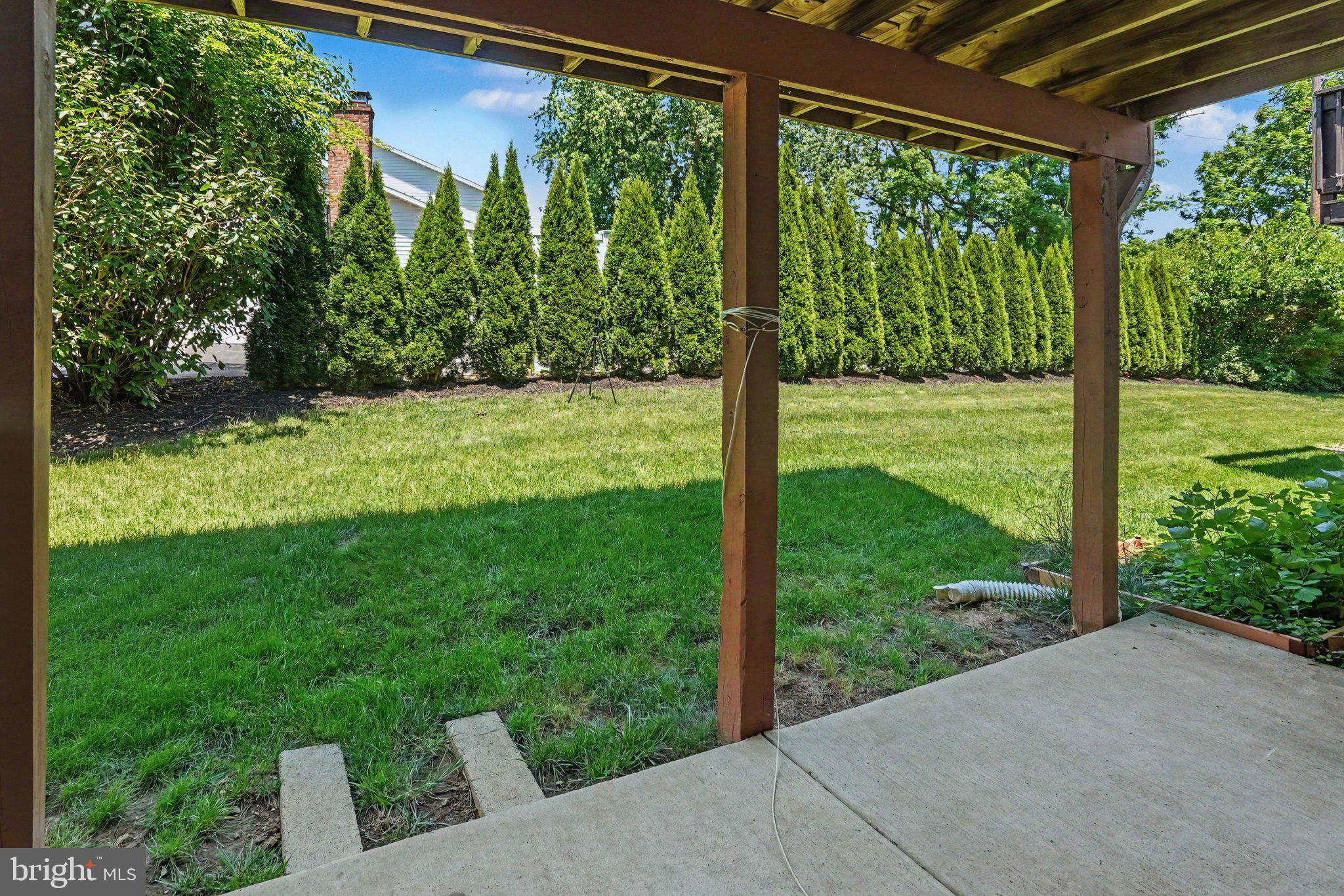 WOODSIDE - Residential