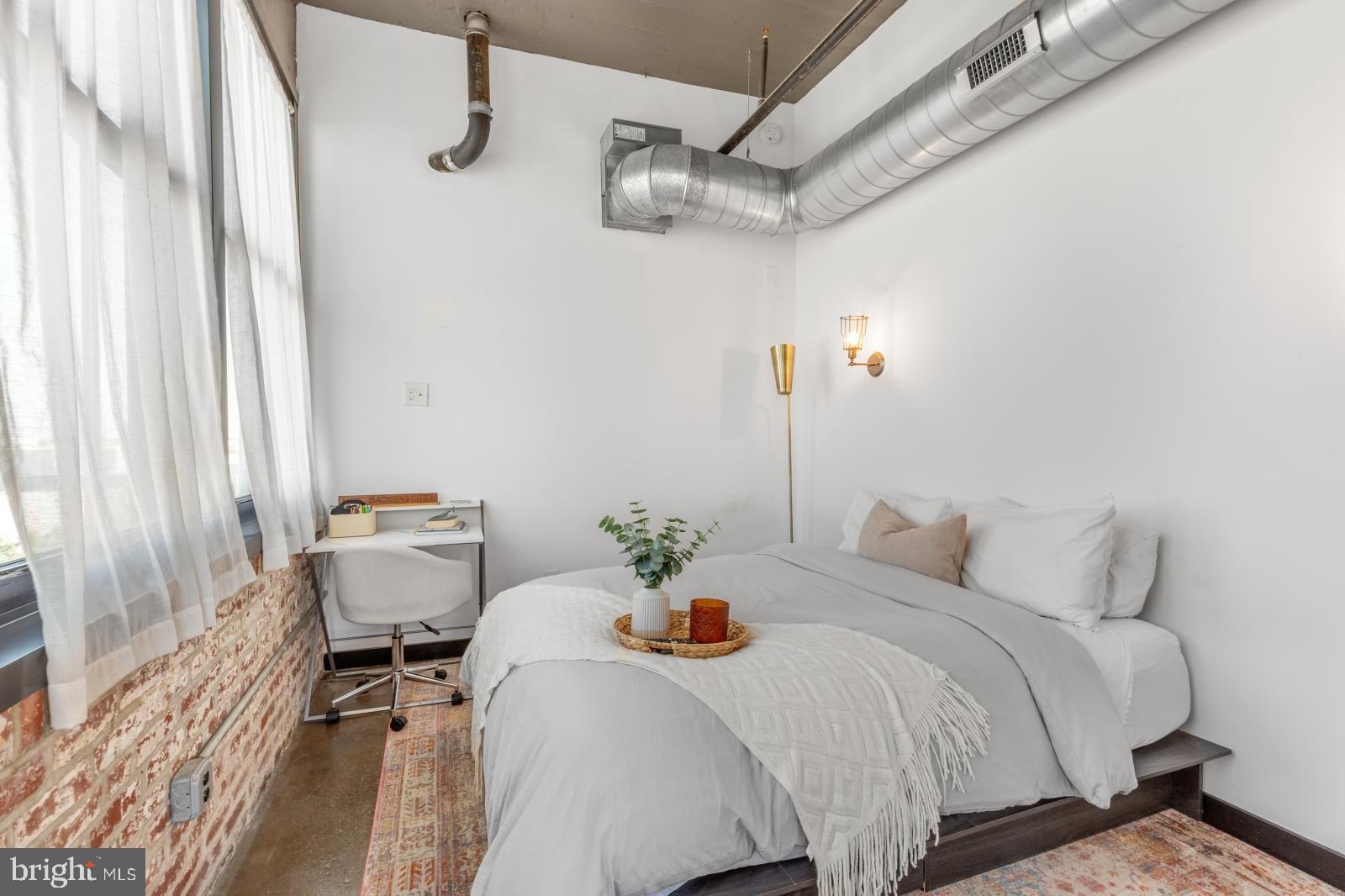 FISHTOWN - Residential Lease