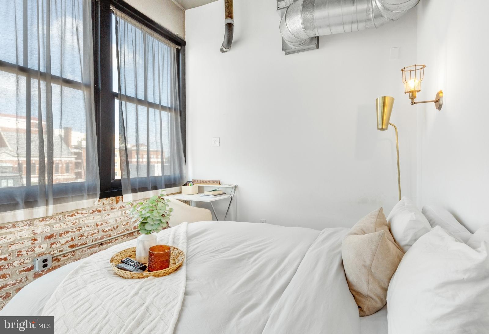 FISHTOWN - Residential Lease