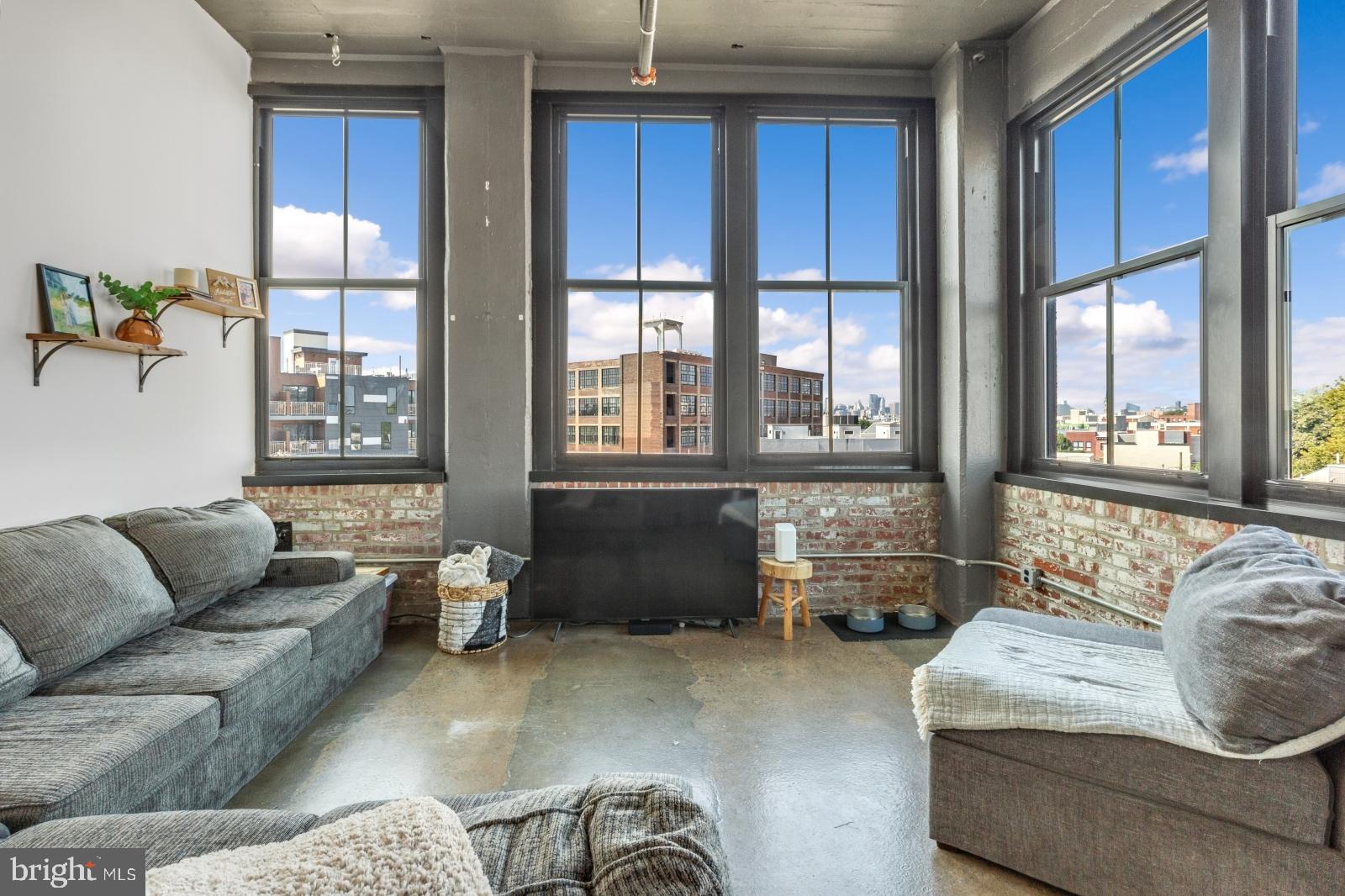 FISHTOWN - Residential Lease