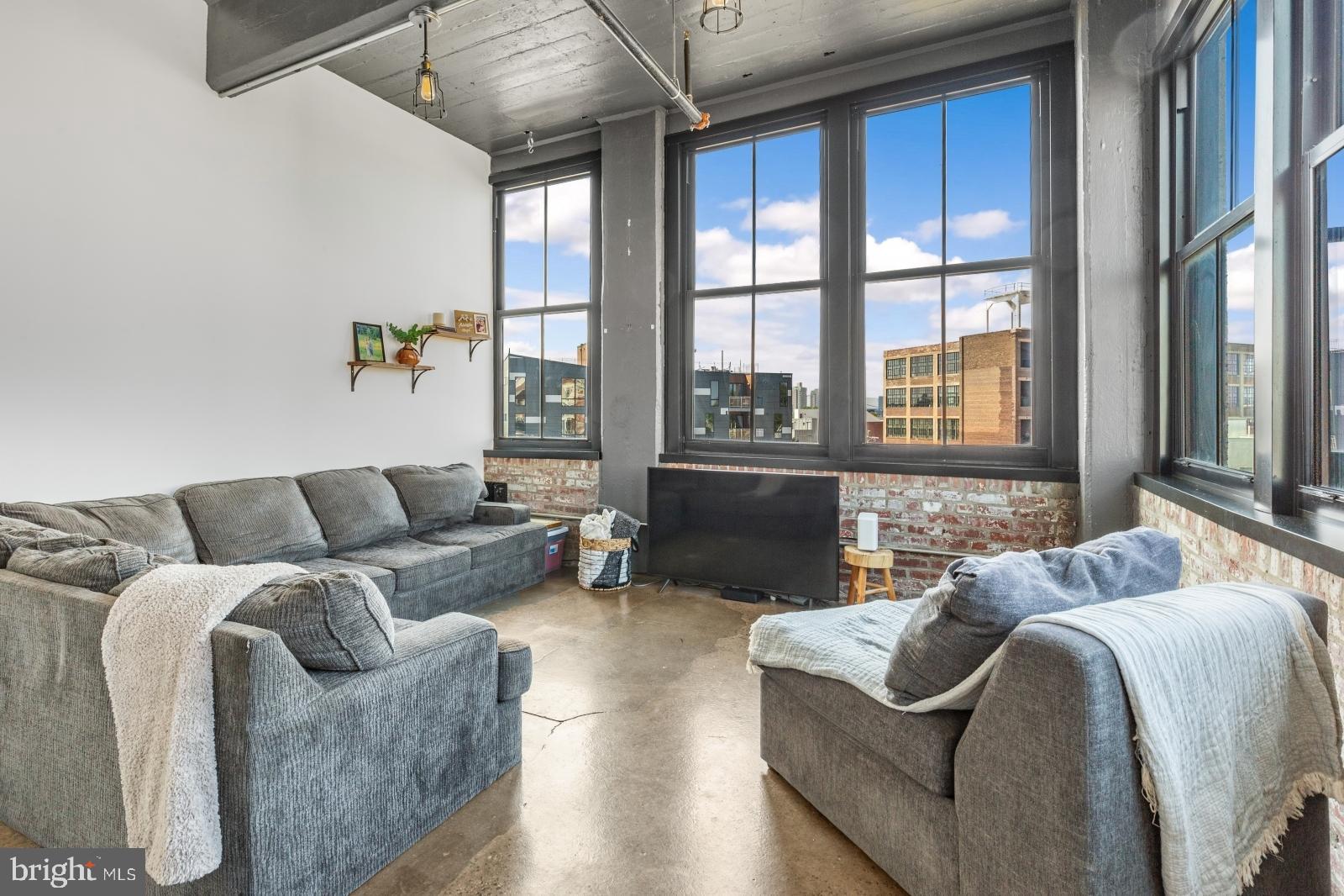 FISHTOWN - Residential Lease