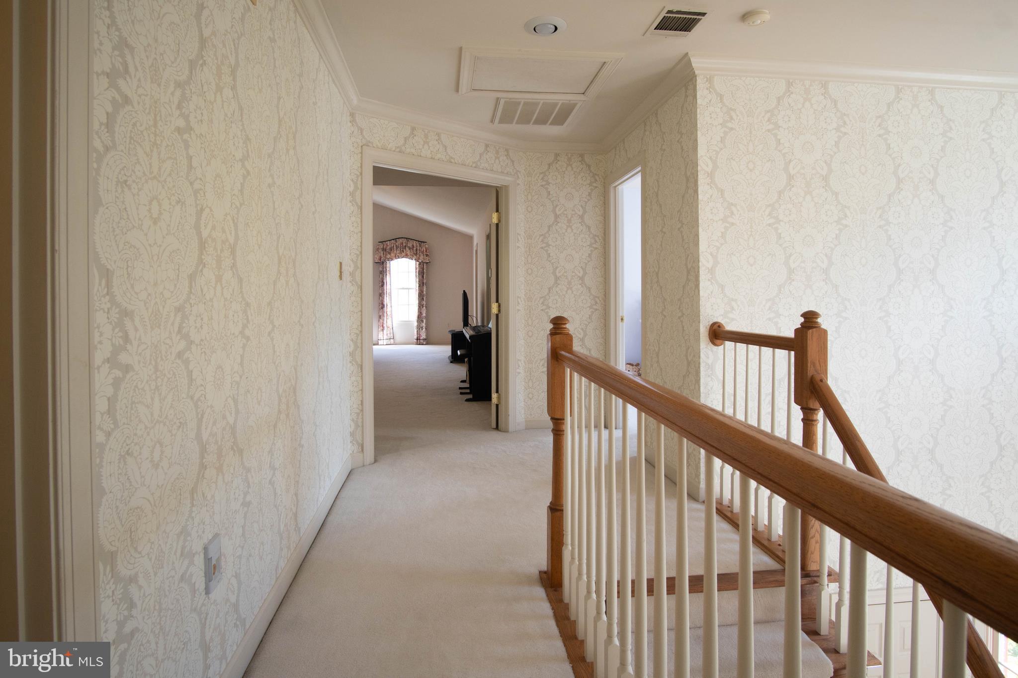 CENTRE RIDGE - Residential