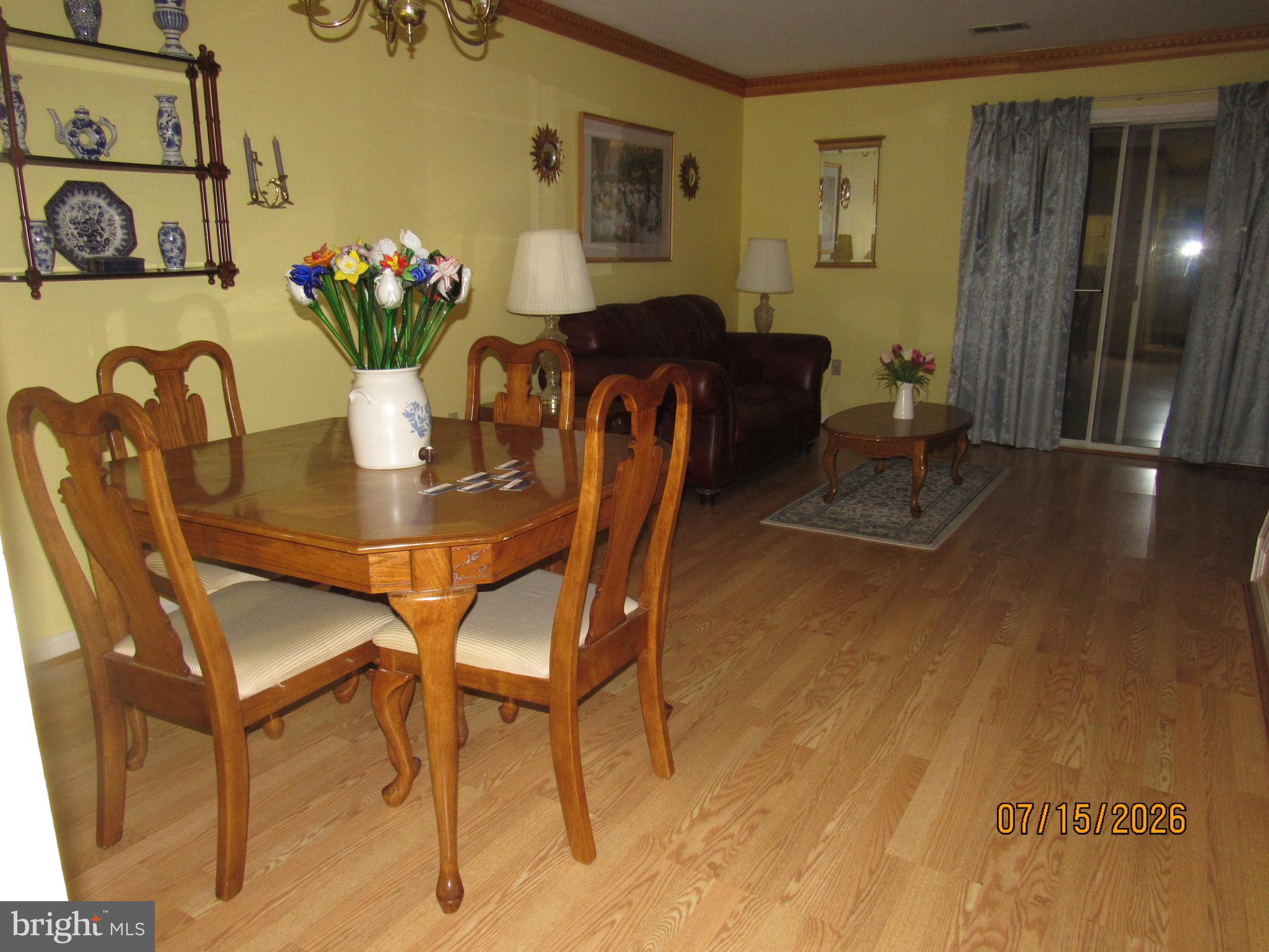 CLOVERLEAF - Residential