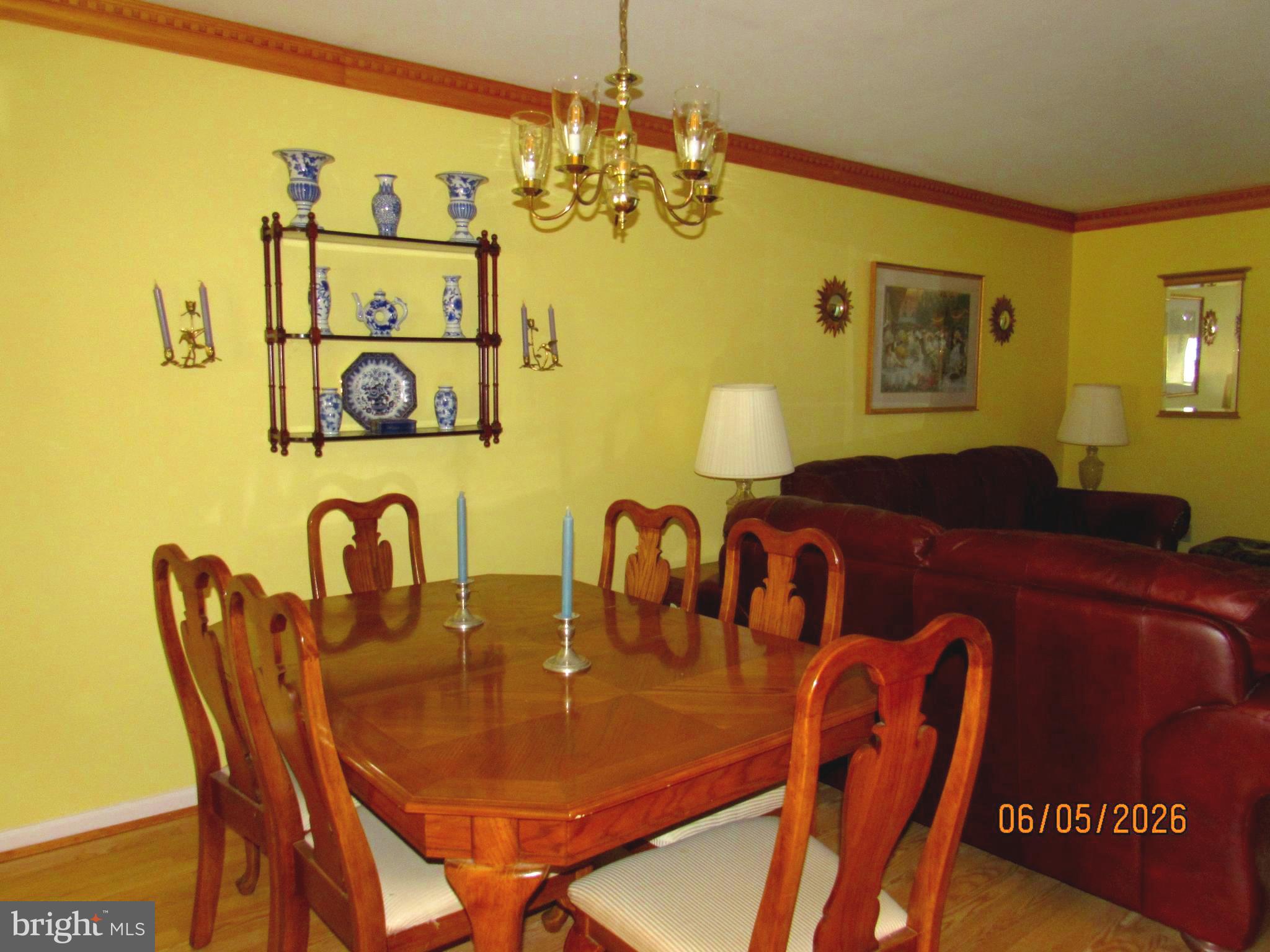 CLOVERLEAF - Residential