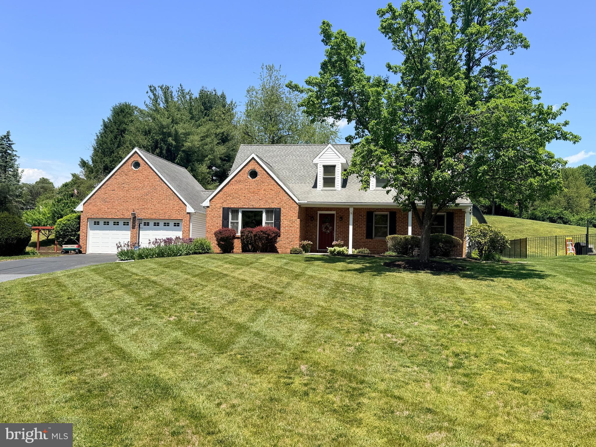 GREENBRIAR - Residential