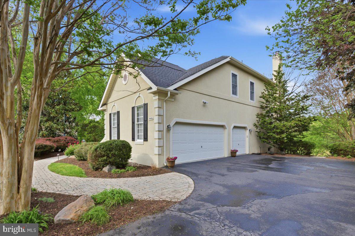BELMONT COUNTRY CLUB - Residential