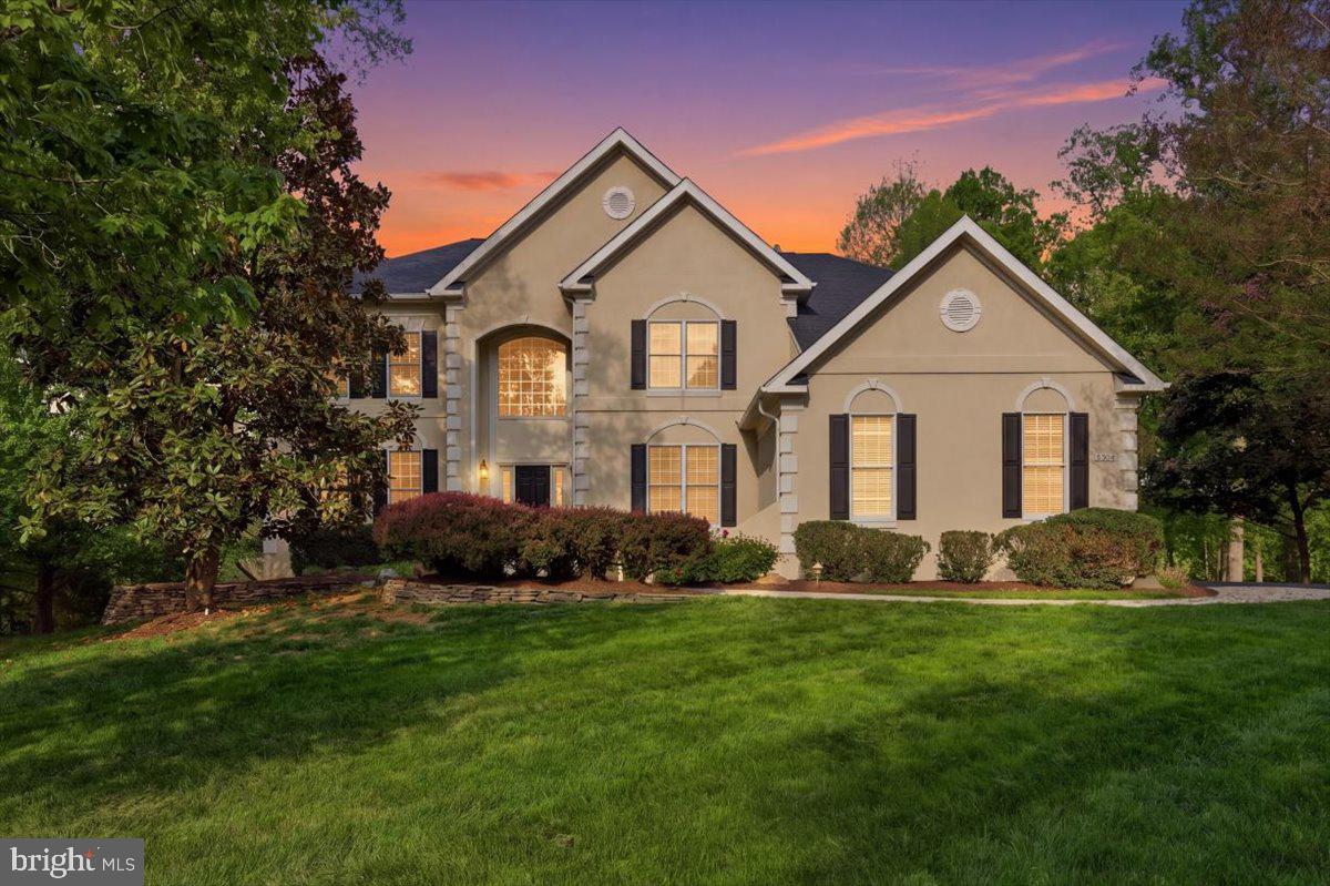 BELMONT COUNTRY CLUB - Residential