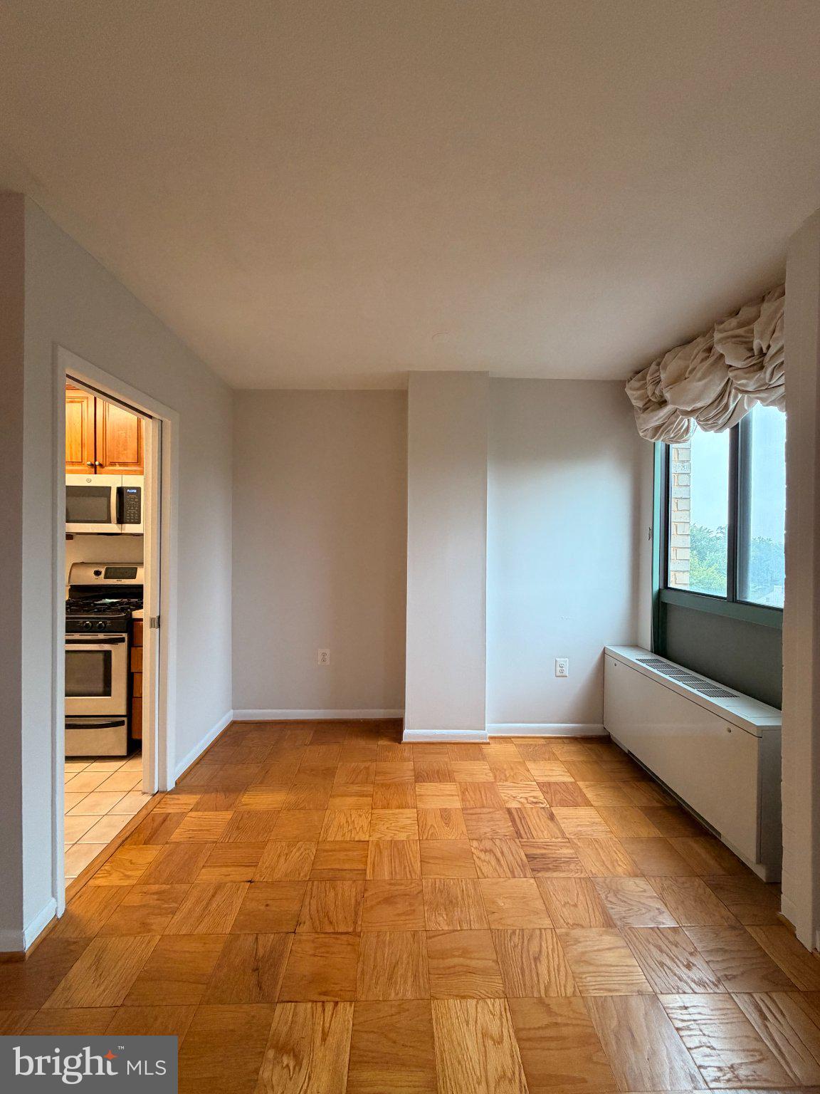 RIVERIA OF CHEVY CHASE - Residential