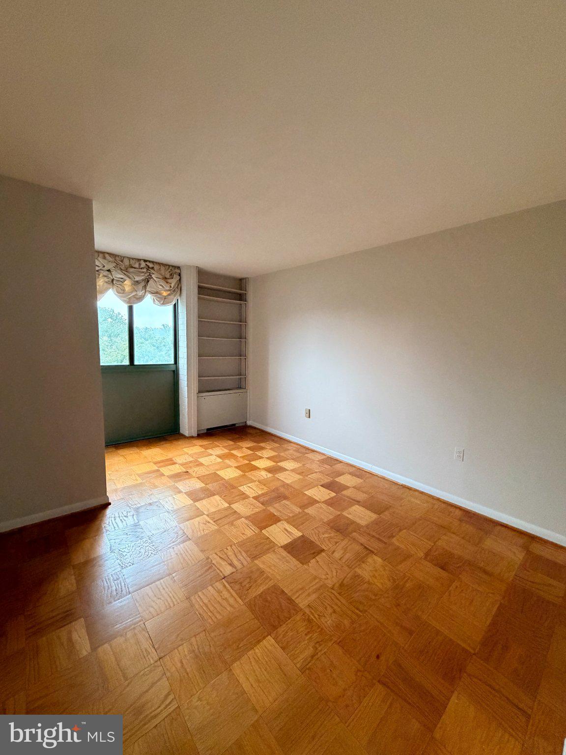 RIVERIA OF CHEVY CHASE - Residential