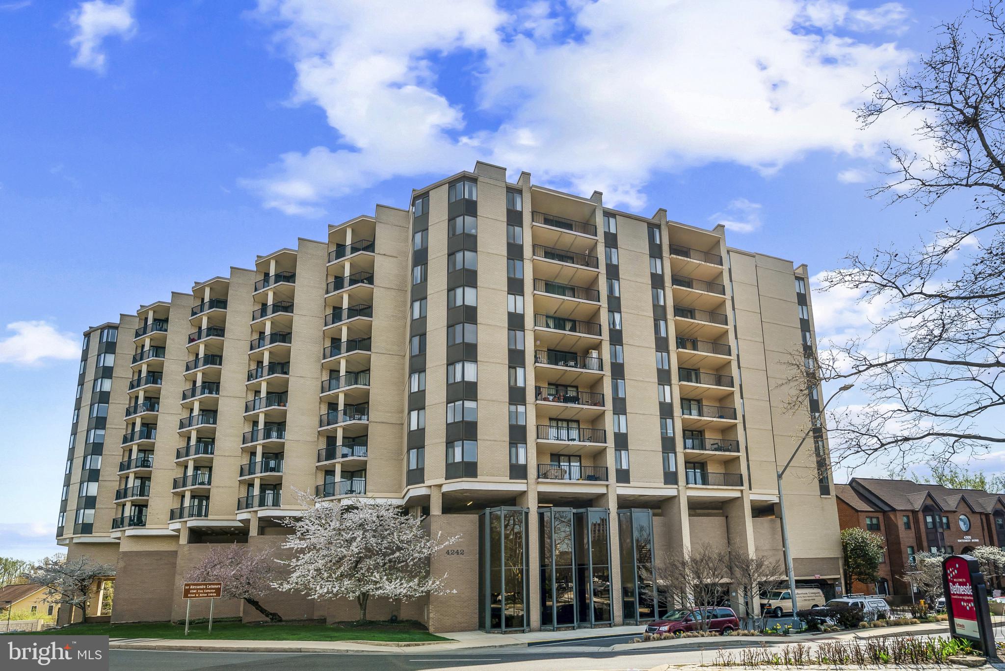 RIVERIA OF CHEVY CHASE - Residential