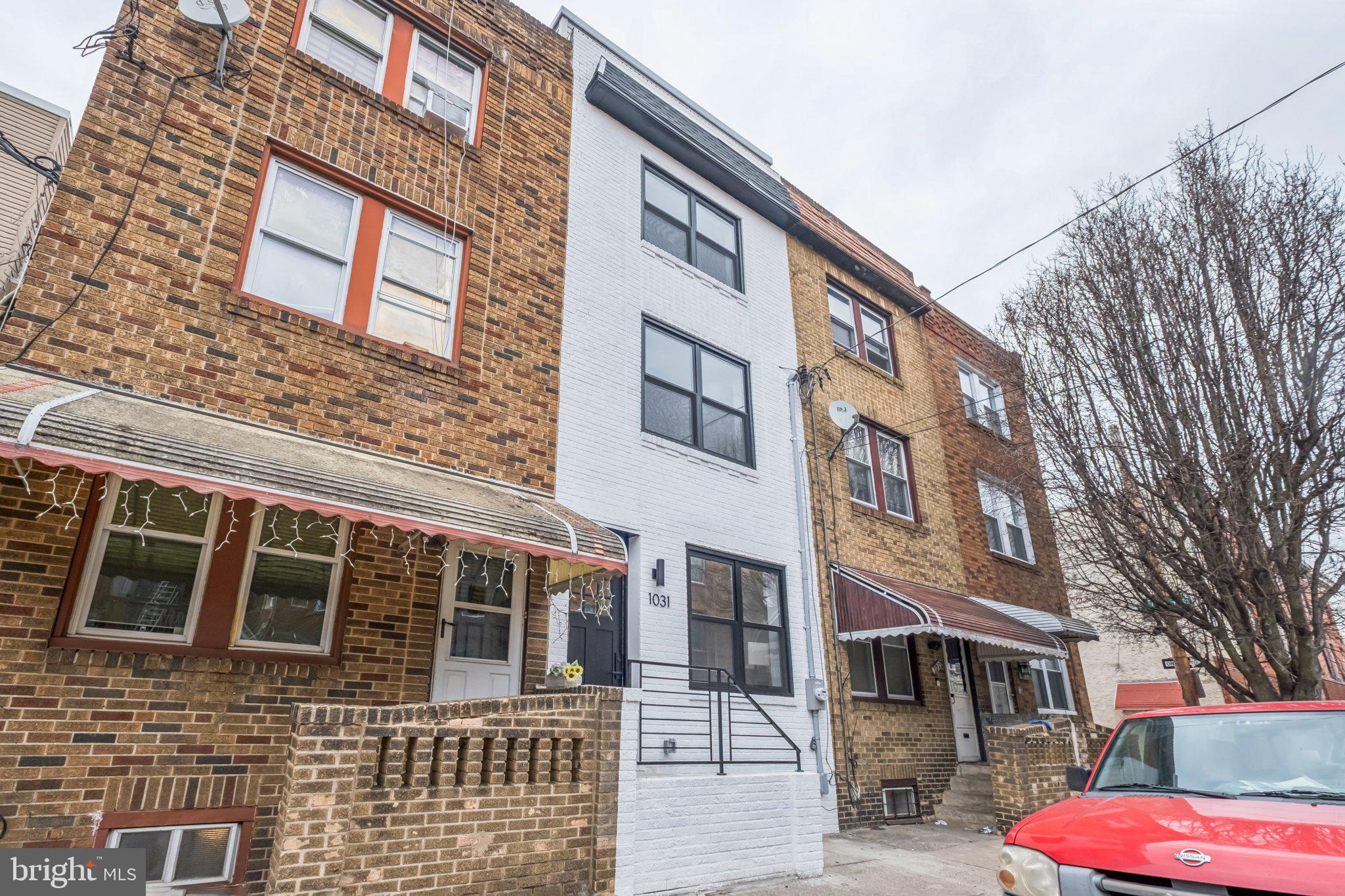 PASSYUNK SQUARE - Residential