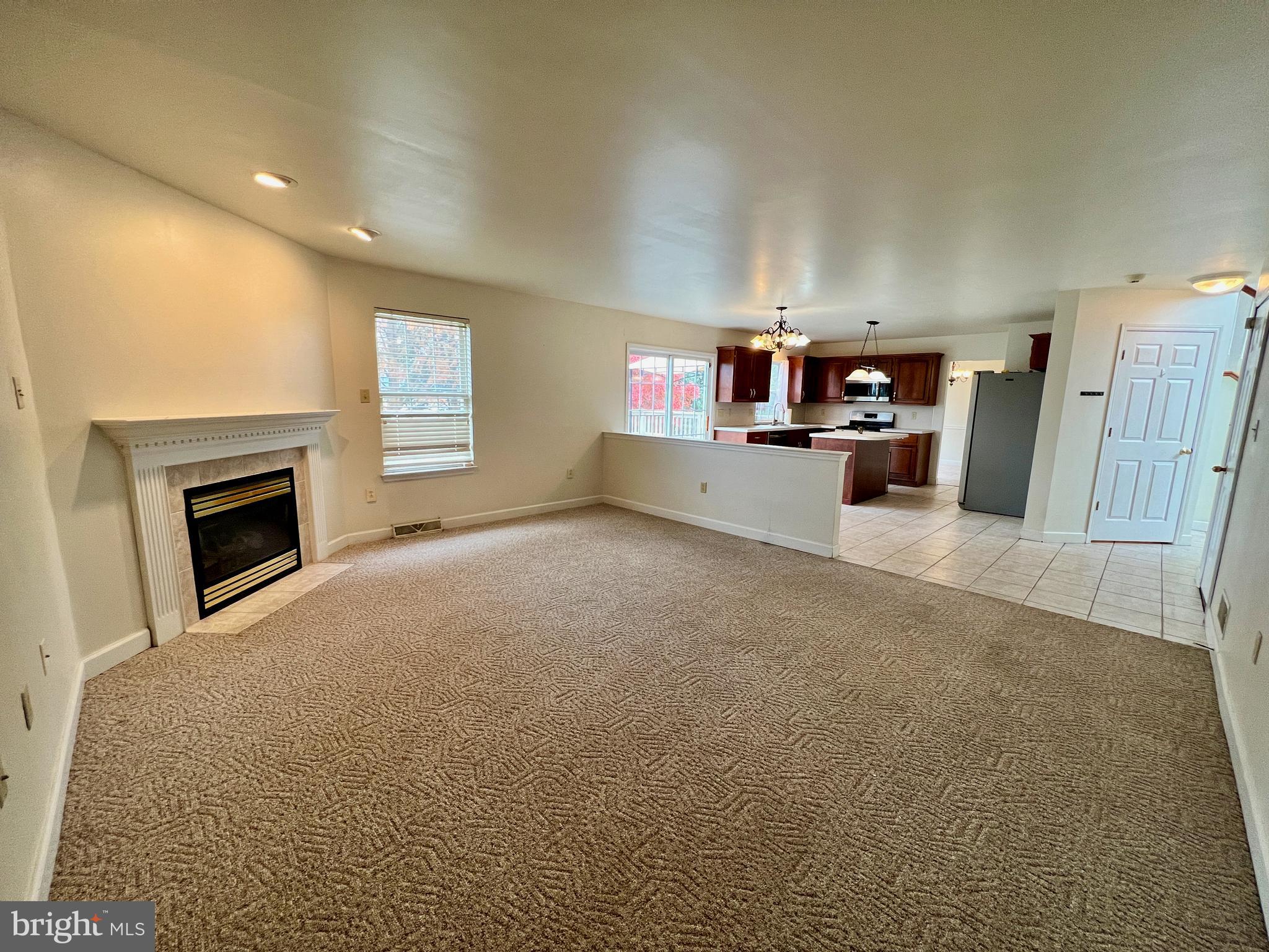 SHADOW RIDGE - Residential