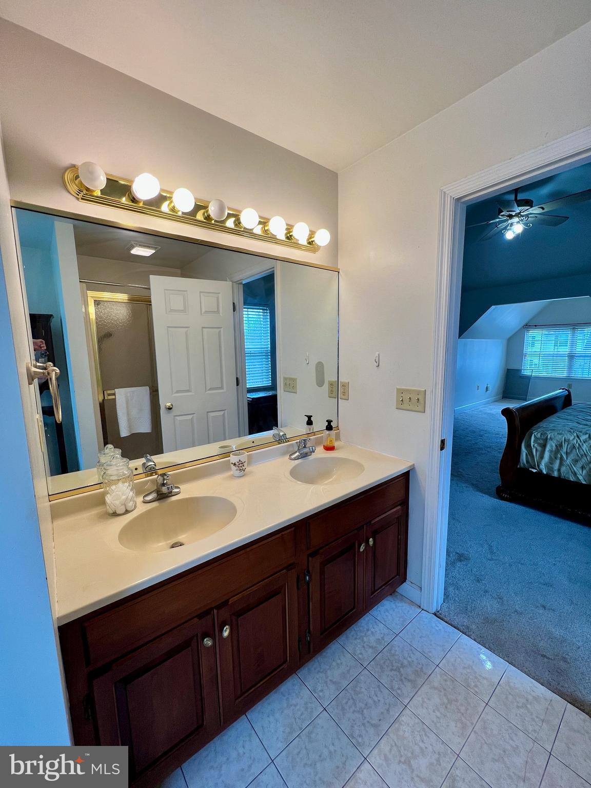 SHADOW RIDGE - Residential