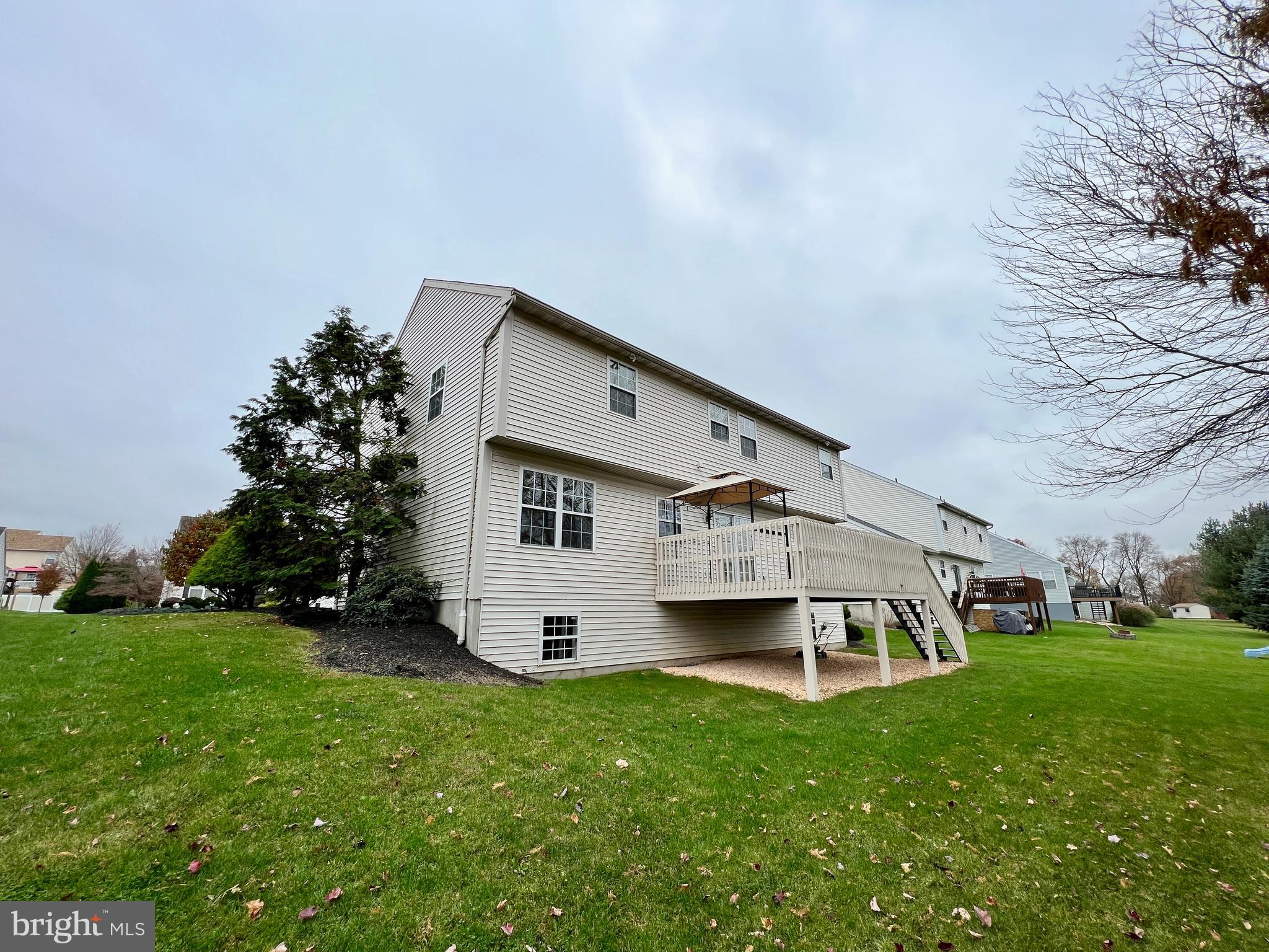 SHADOW RIDGE - Residential