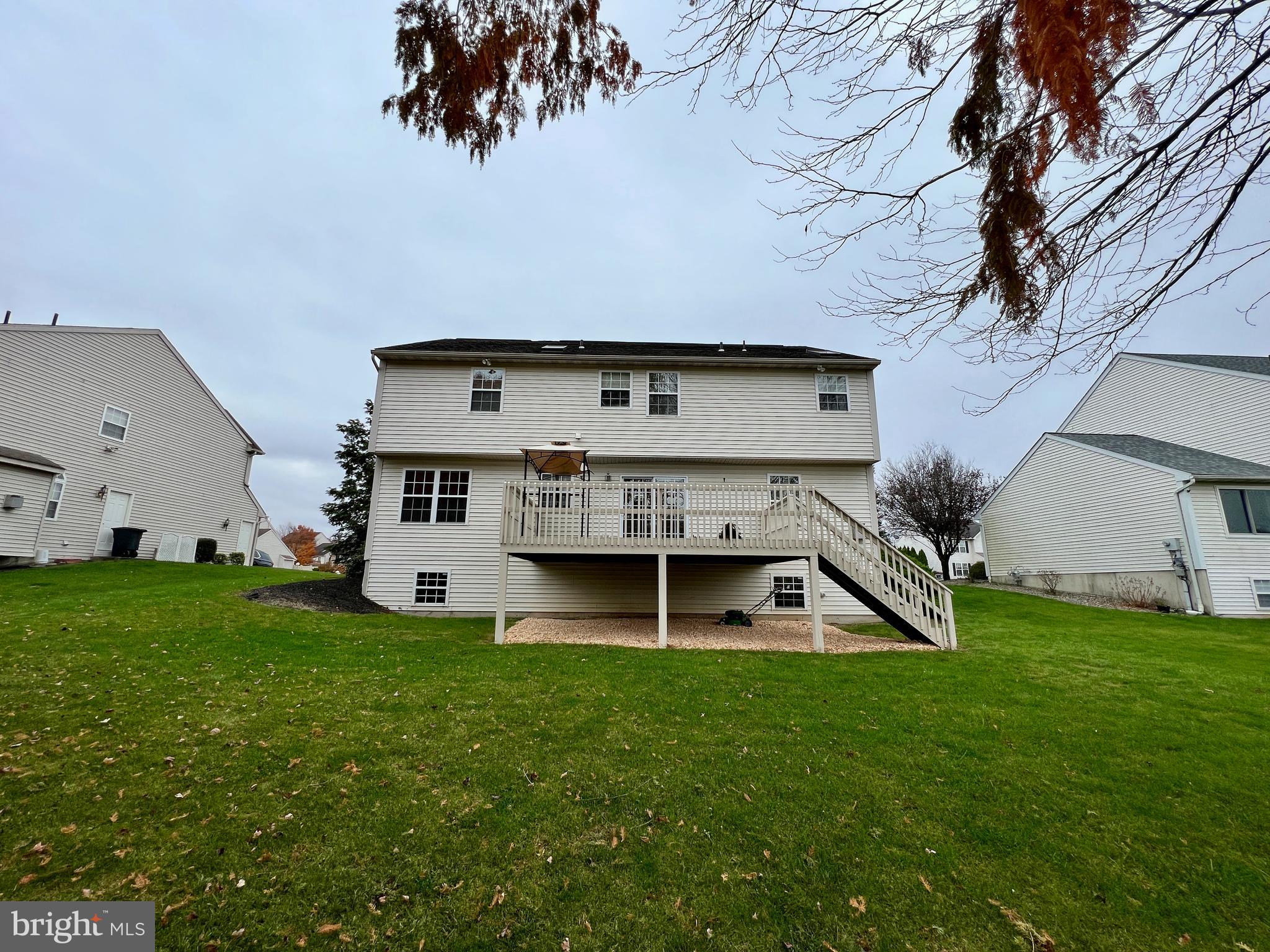SHADOW RIDGE - Residential