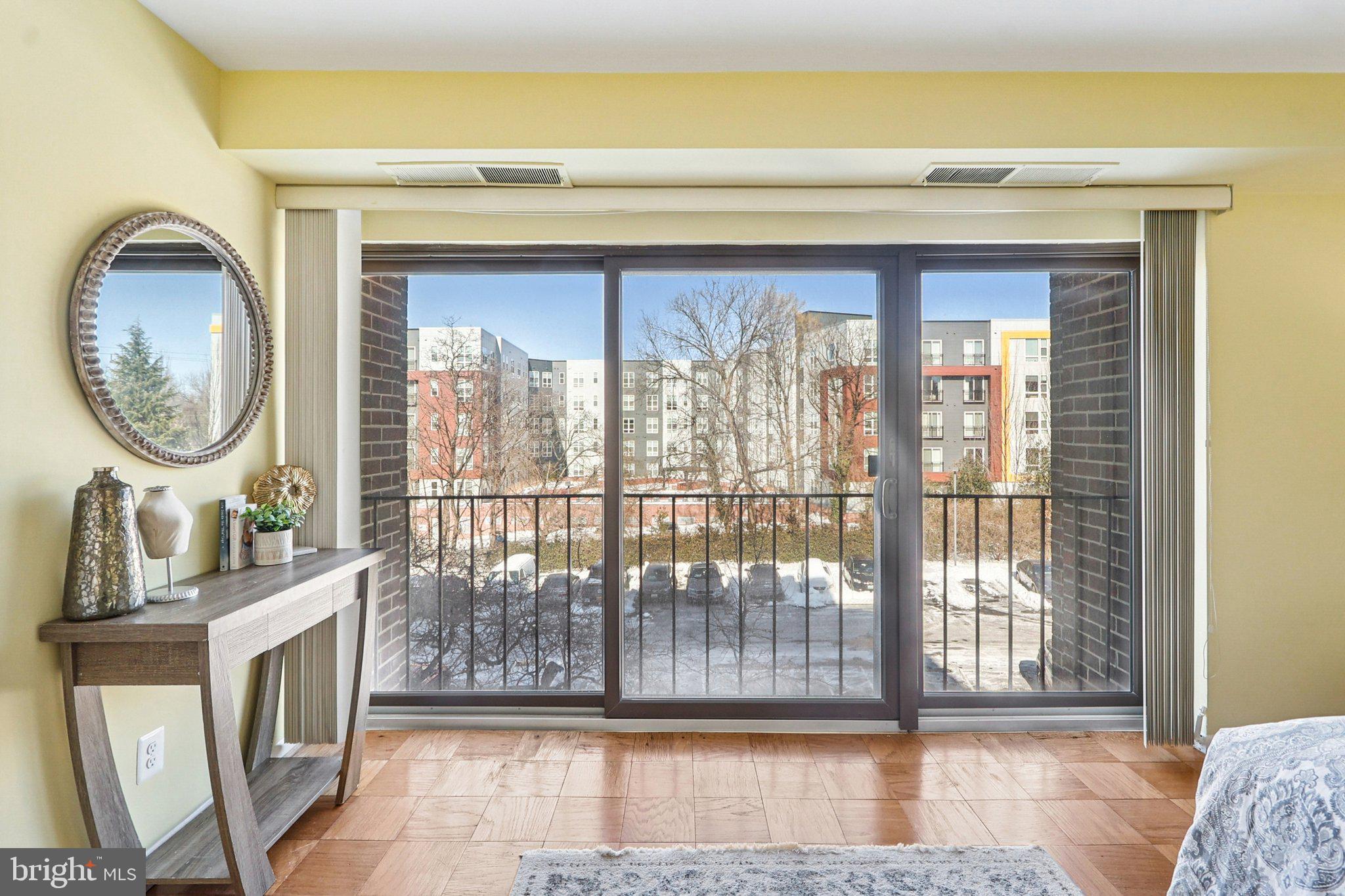 AMERICANA FINMARK - Residential