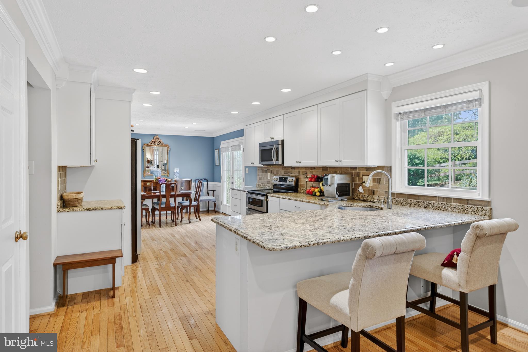 VILLAGE OF LONG REACH - Residential
