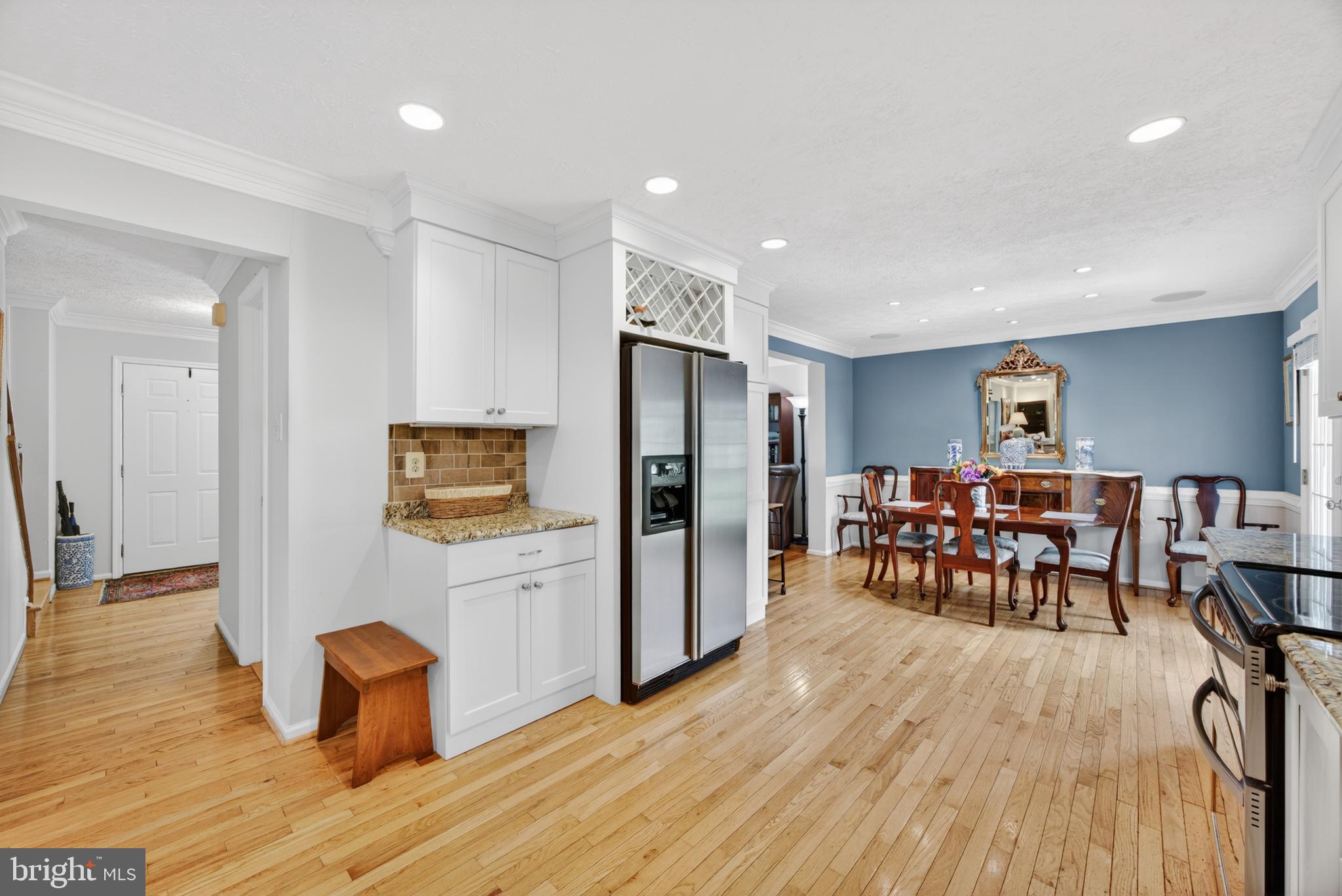 VILLAGE OF LONG REACH - Residential
