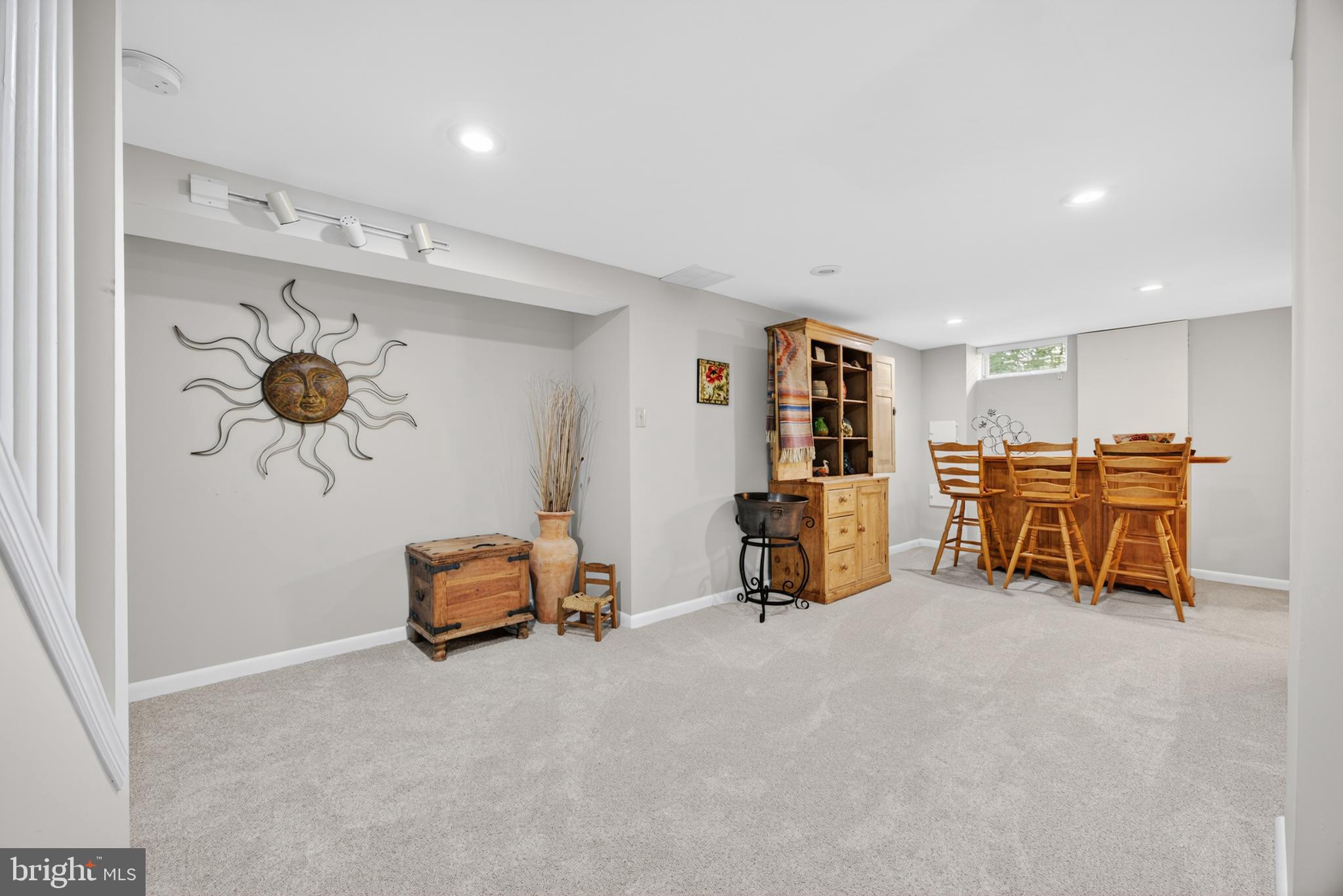 VILLAGE OF LONG REACH - Residential
