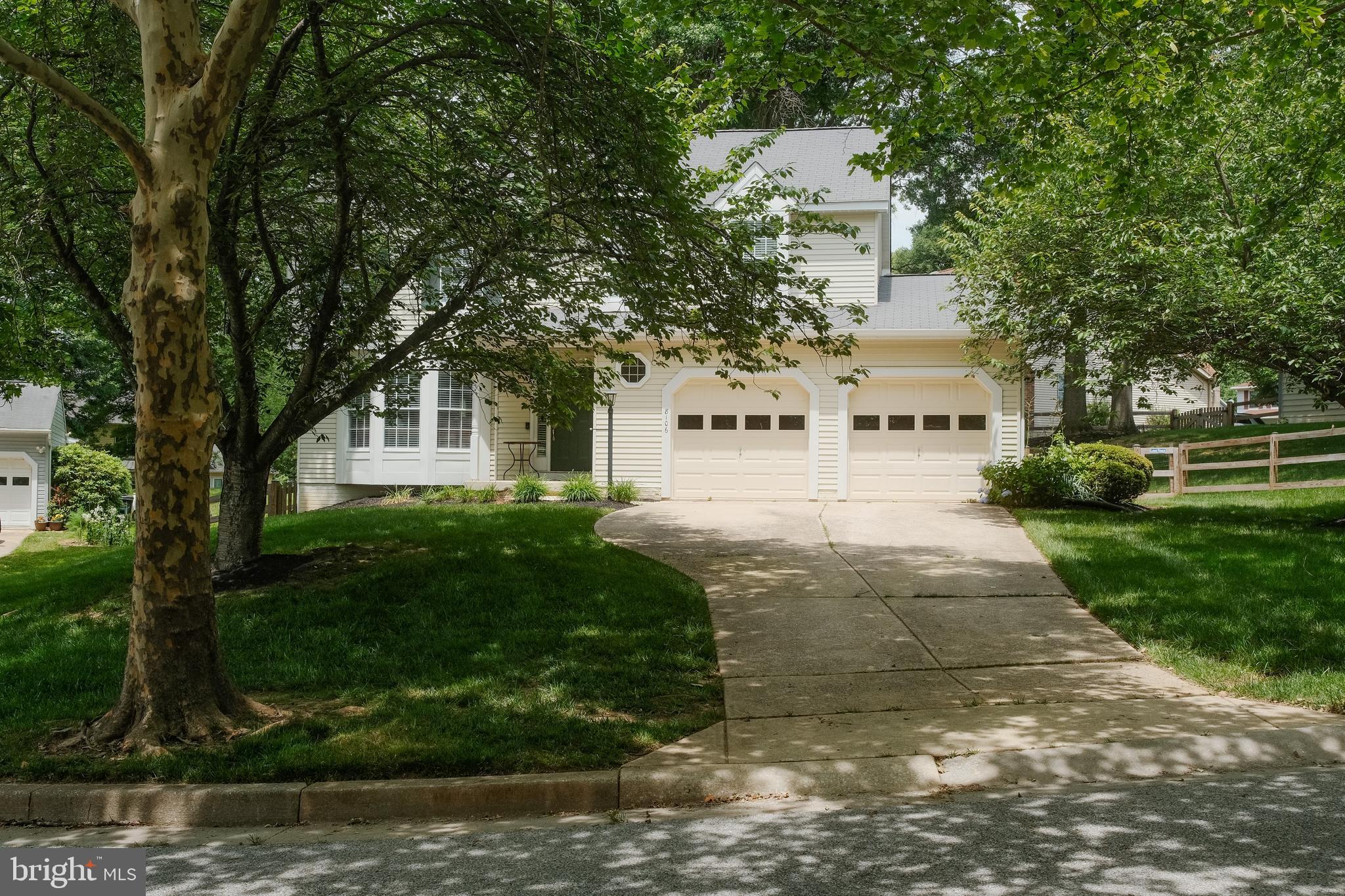VILLAGE OF LONG REACH - Residential