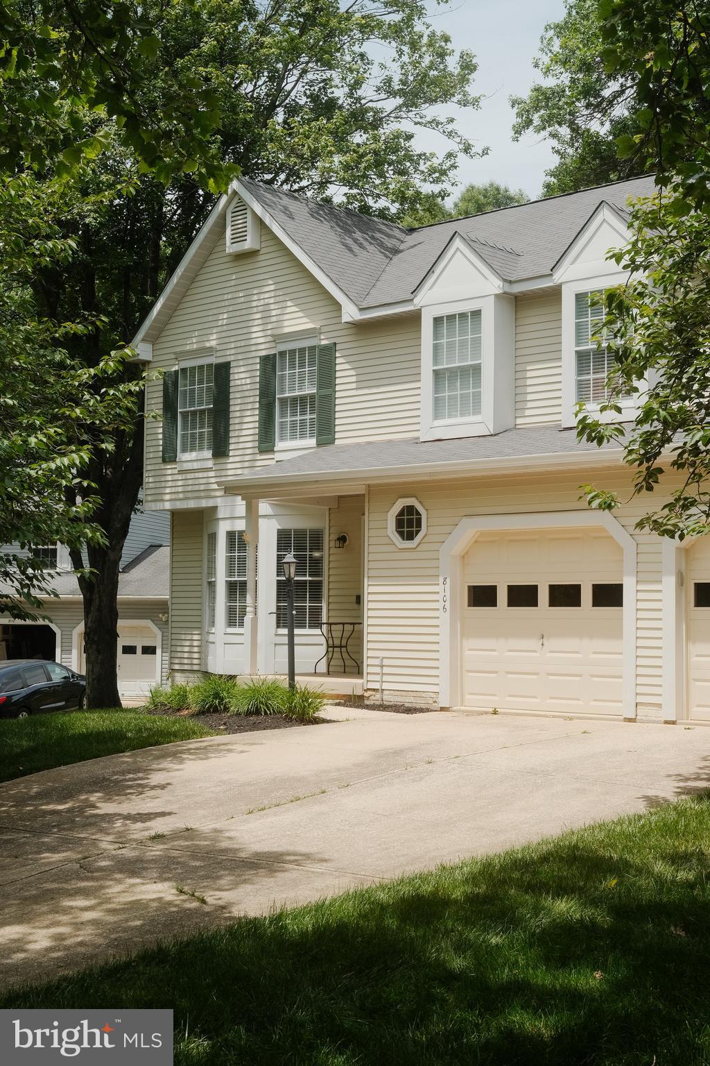 VILLAGE OF LONG REACH - Residential