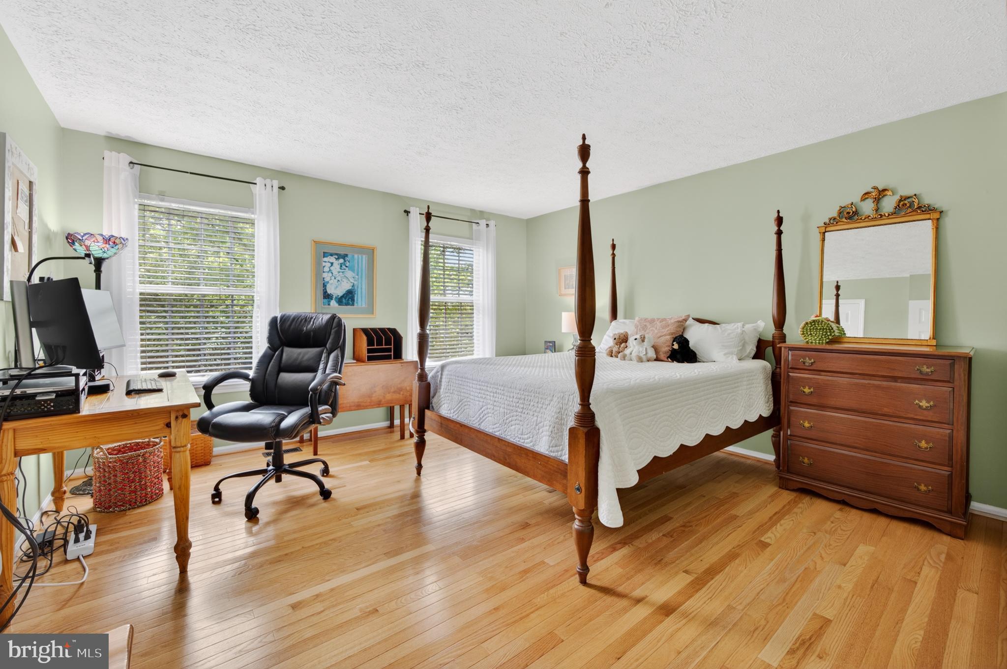 VILLAGE OF LONG REACH - Residential