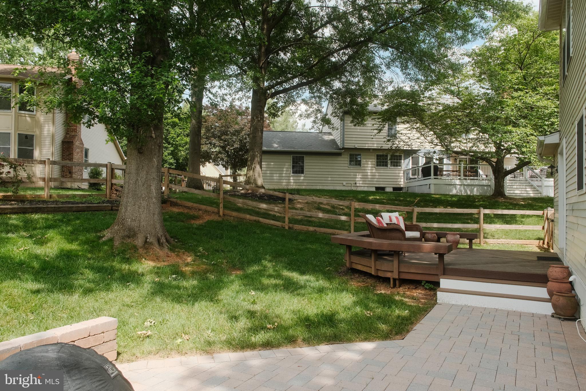 VILLAGE OF LONG REACH - Residential