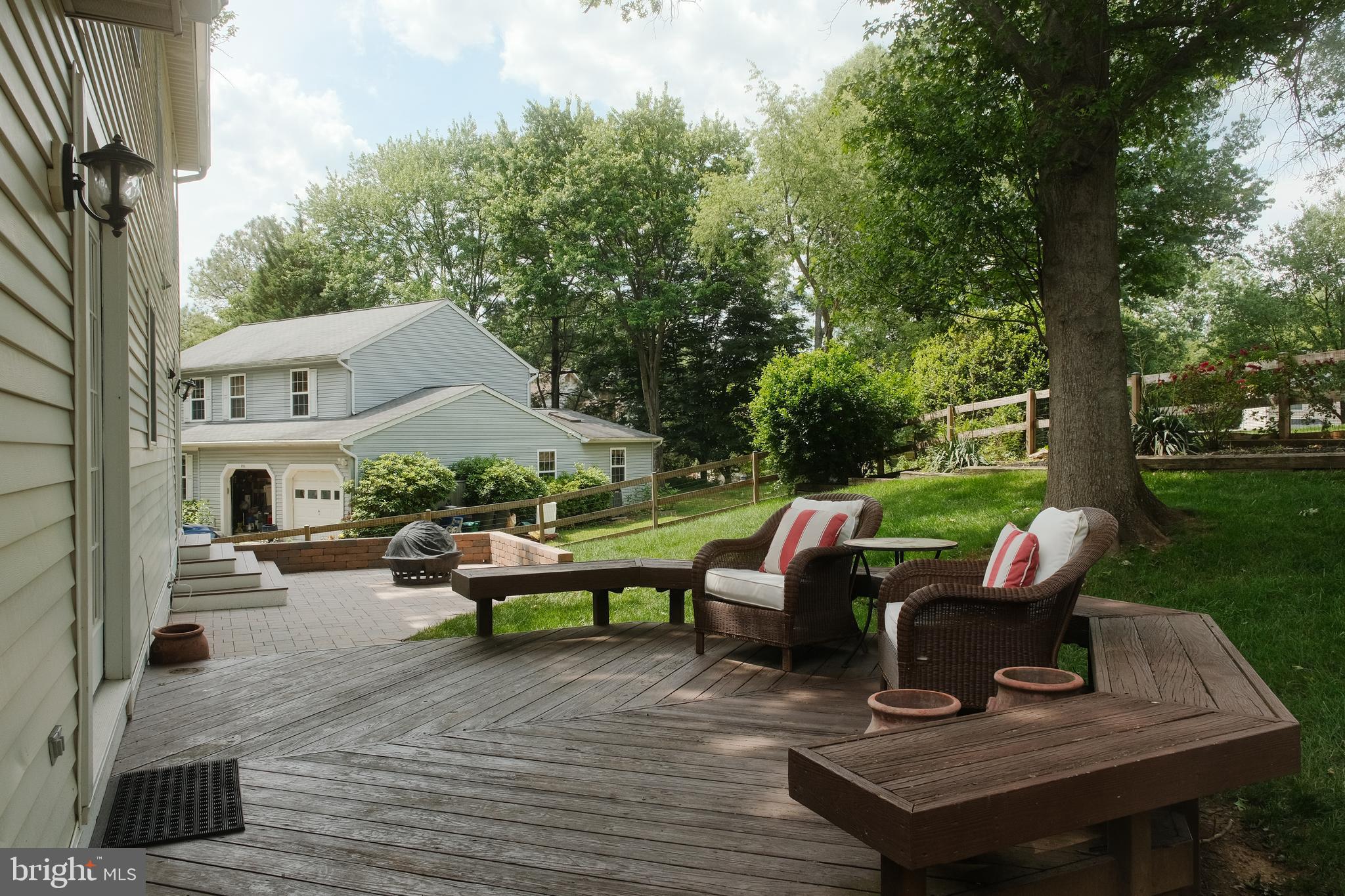 VILLAGE OF LONG REACH - Residential