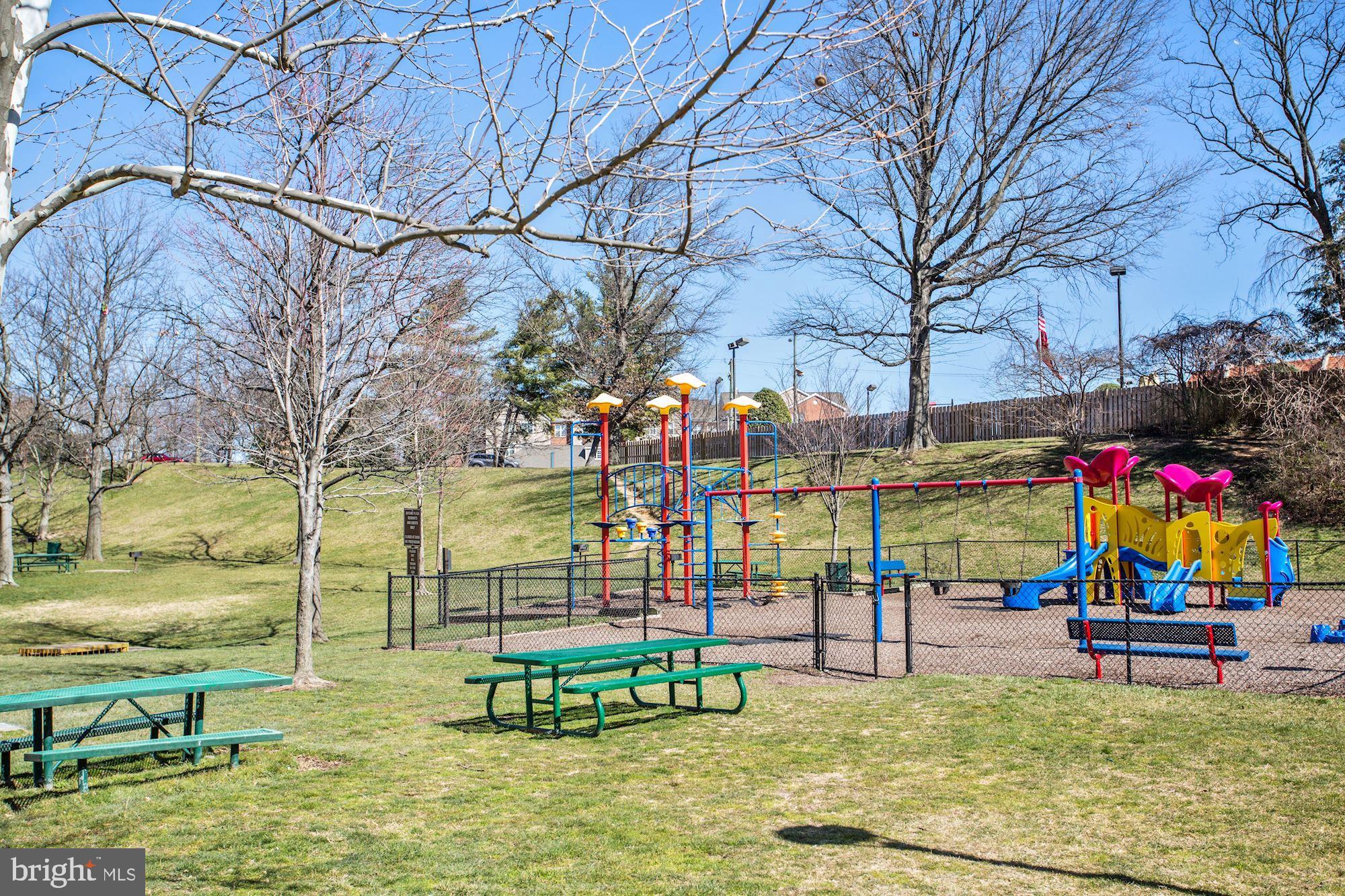 SKYLINE PLAZA - Residential Lease