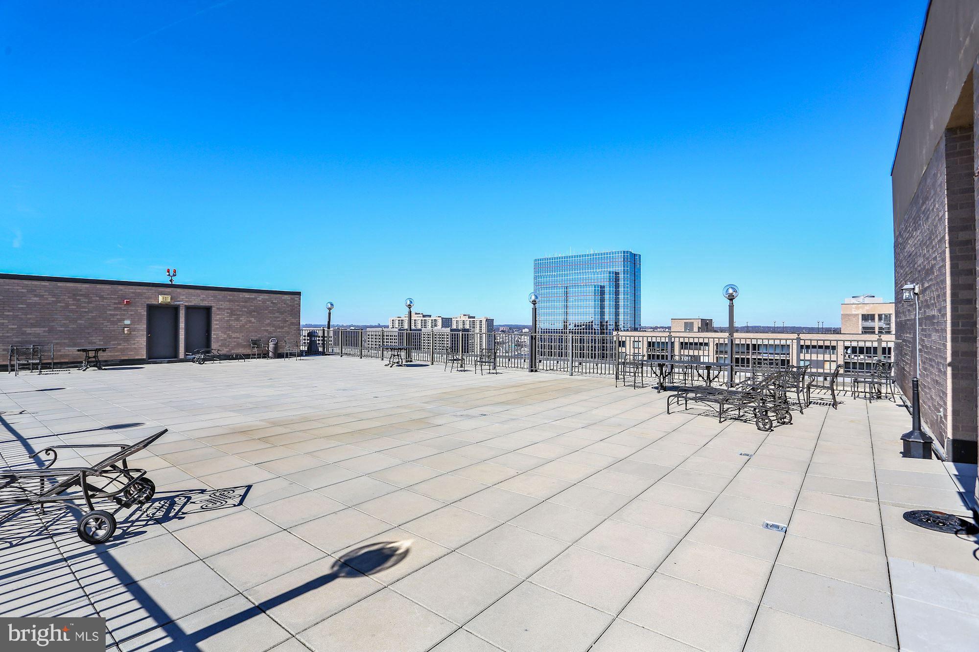 SKYLINE PLAZA - Residential Lease