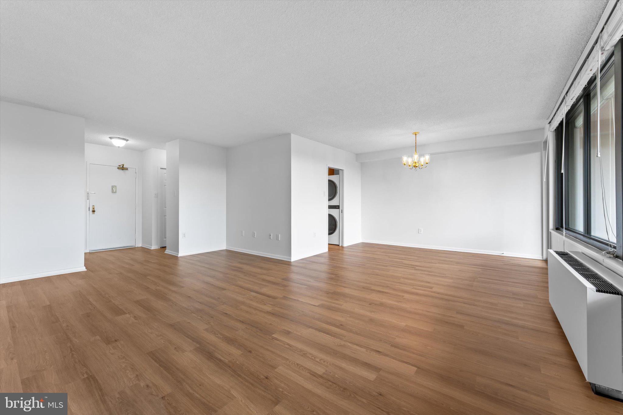 SKYLINE PLAZA - Residential Lease