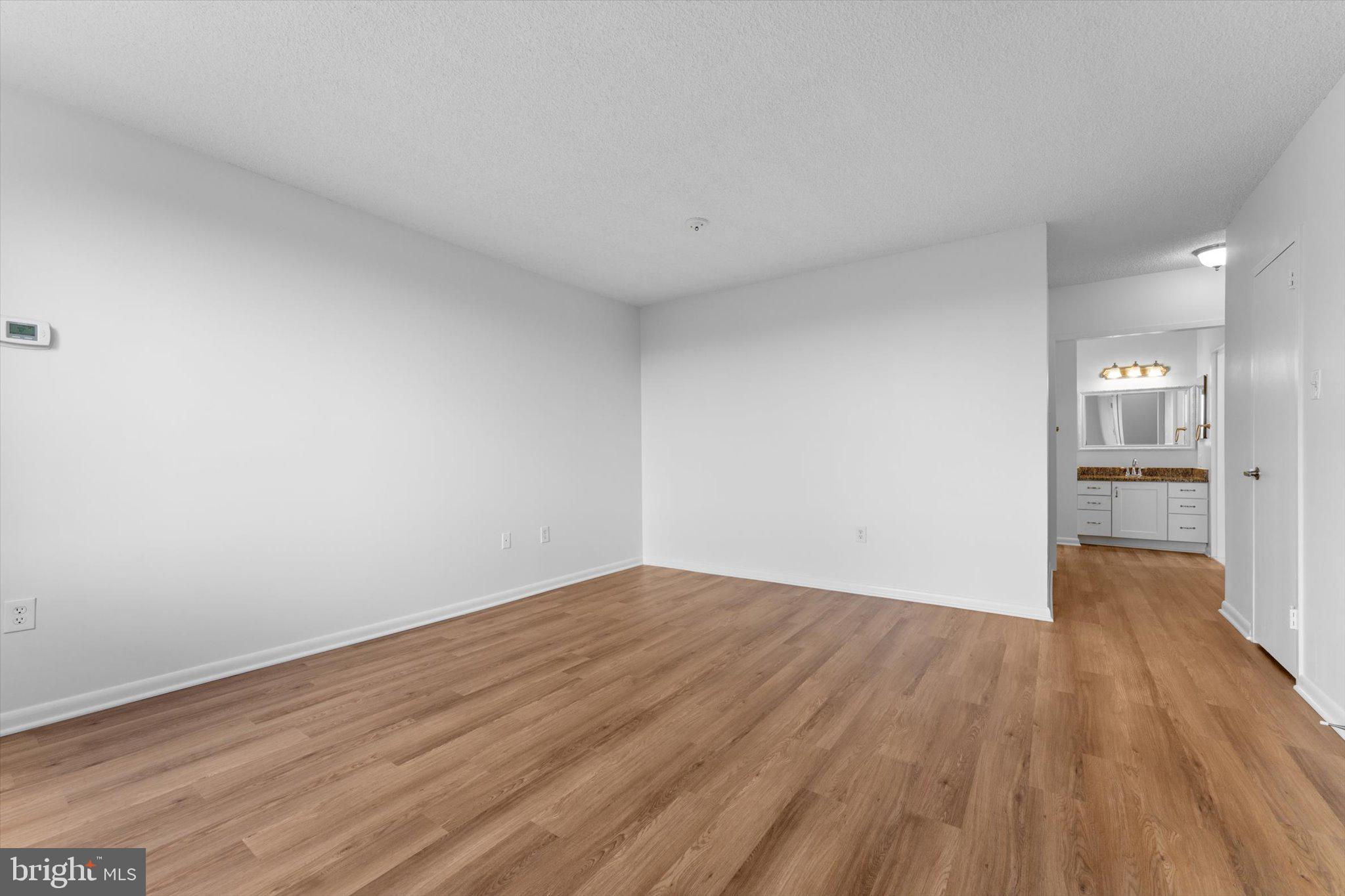 SKYLINE PLAZA - Residential Lease
