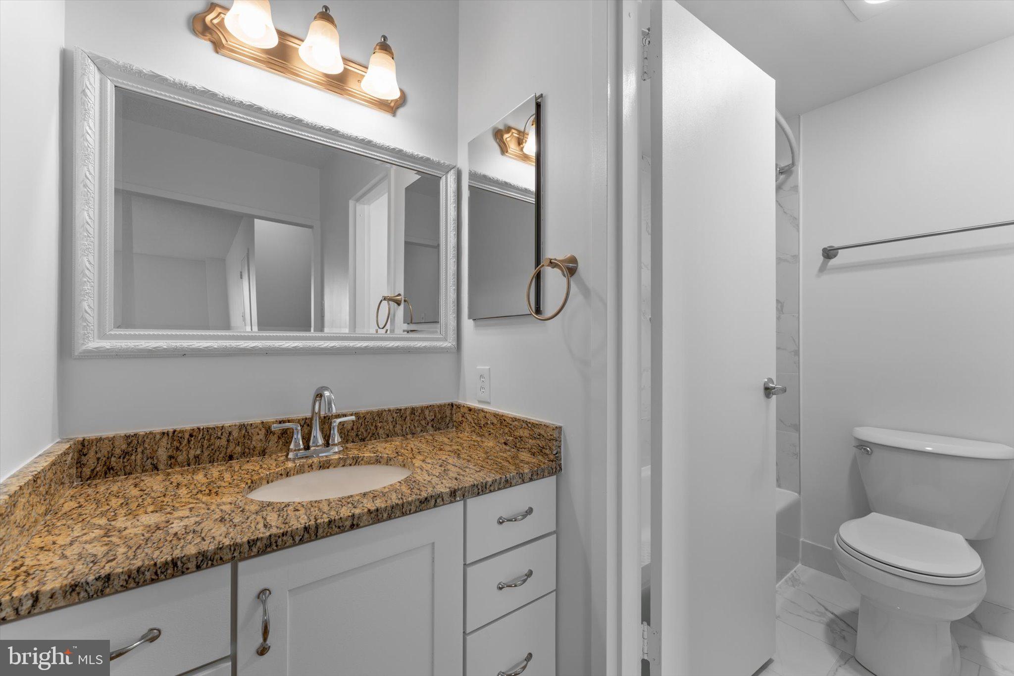 SKYLINE PLAZA - Residential Lease