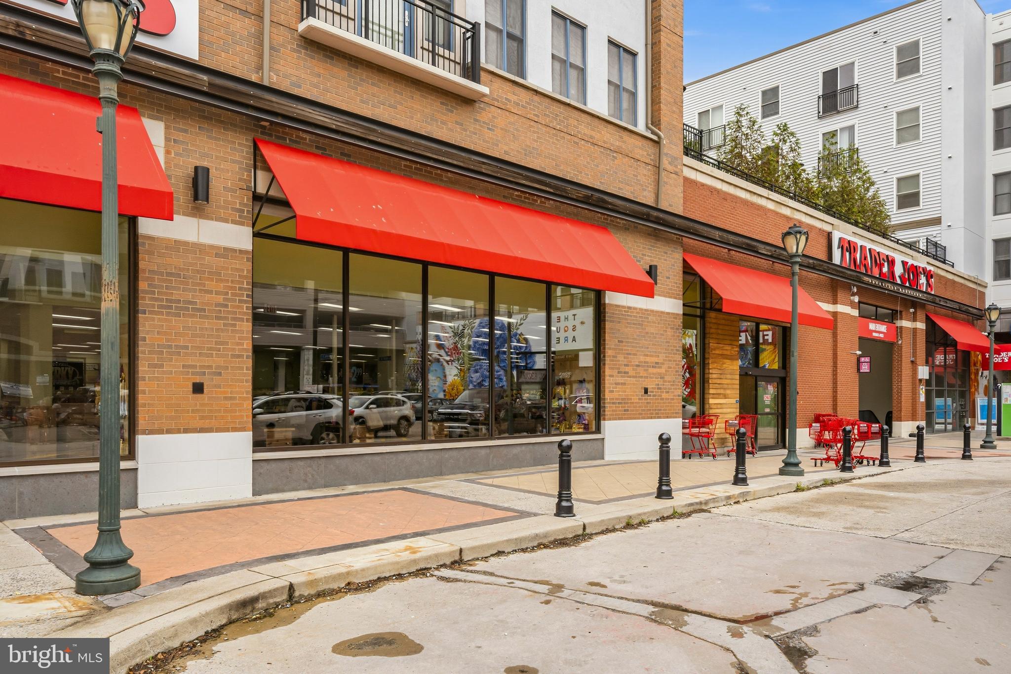 AMERICANA CENTRE - Residential