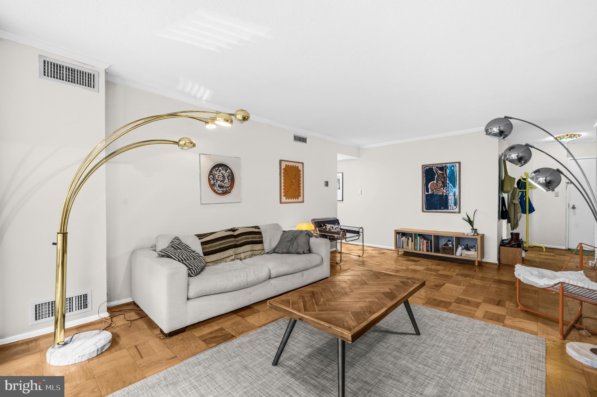 AMERICANA CENTRE - Residential