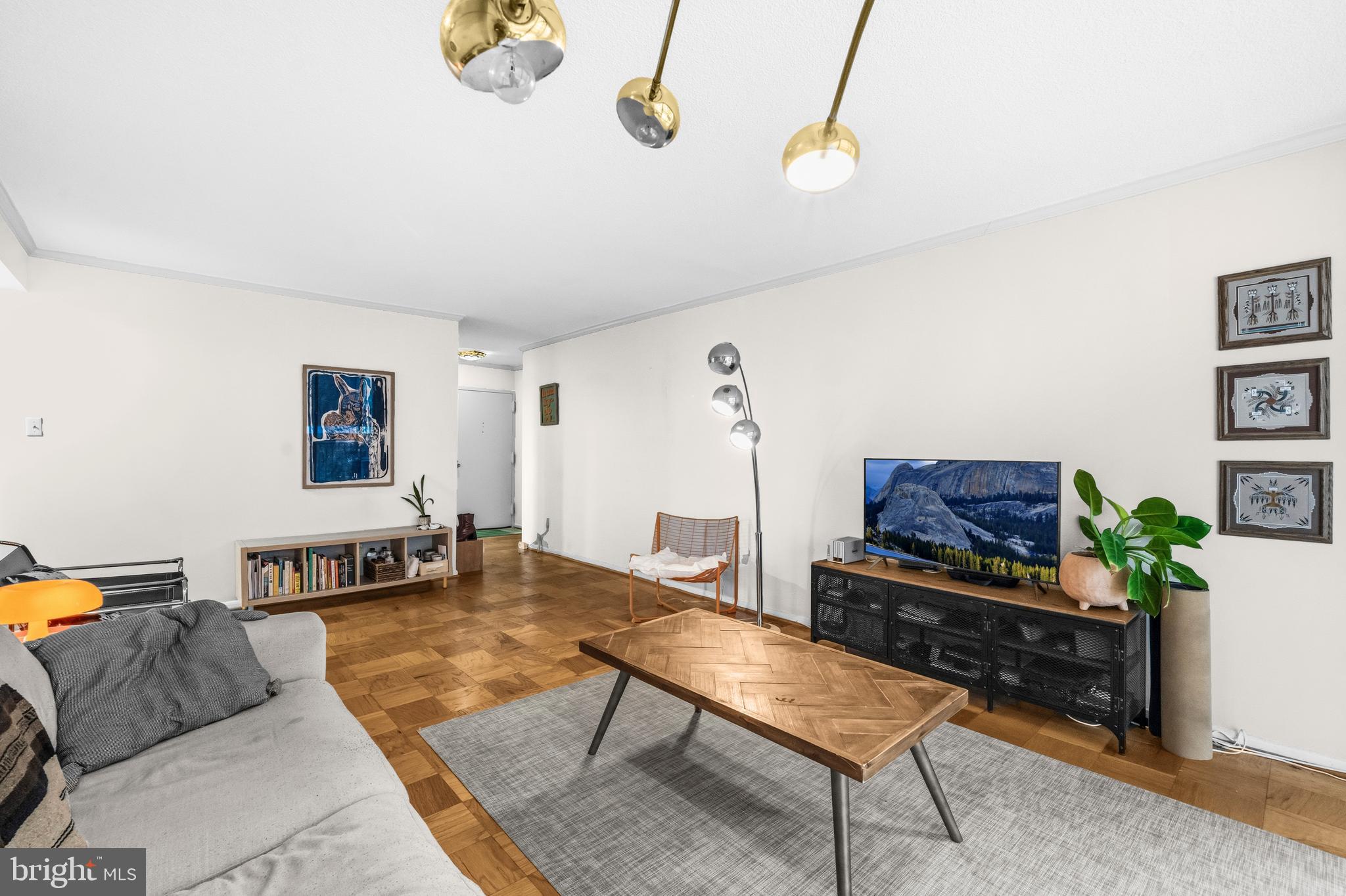 AMERICANA CENTRE - Residential